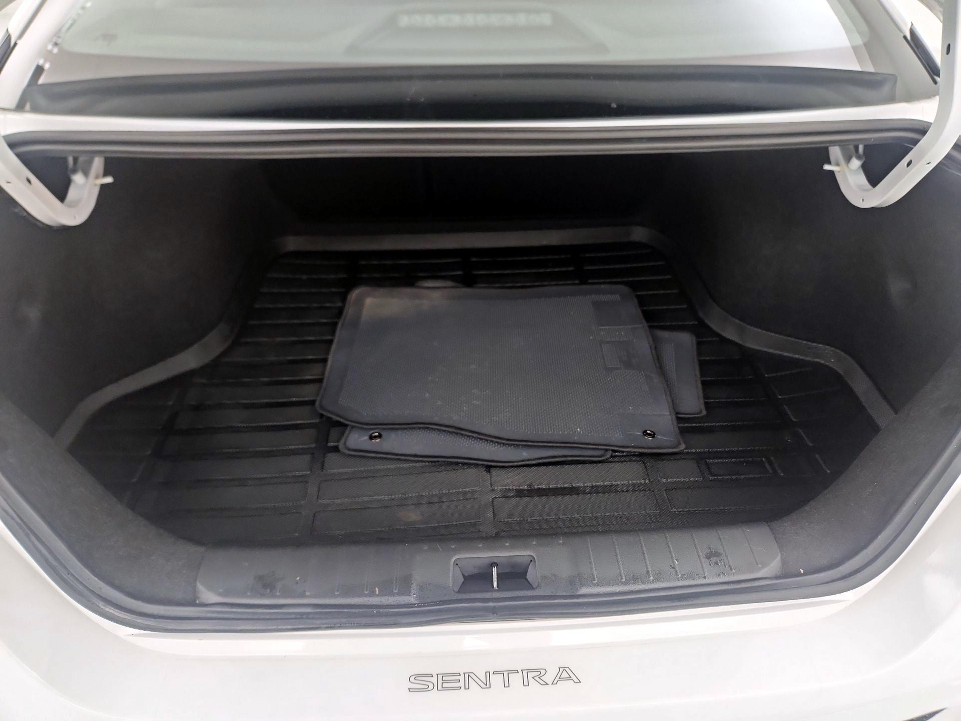 Thumbnail: 2025 Nissan Sentra - 20