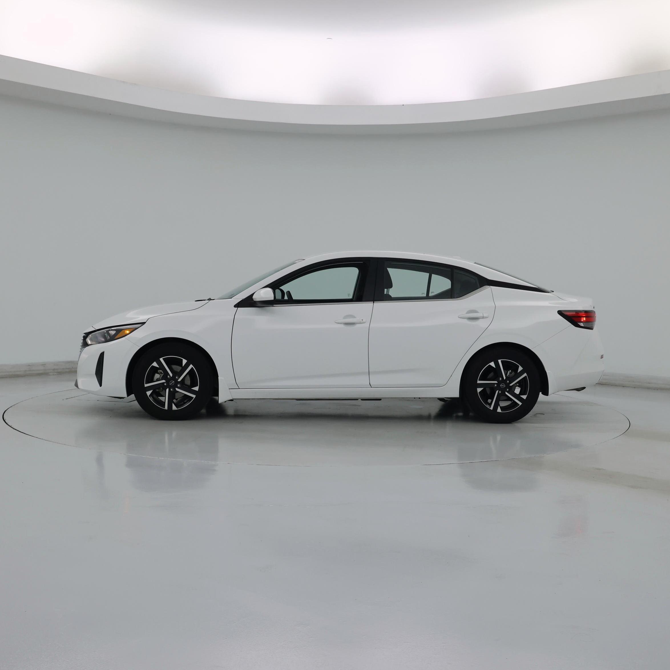 Thumbnail: 2025 Nissan Sentra - 3