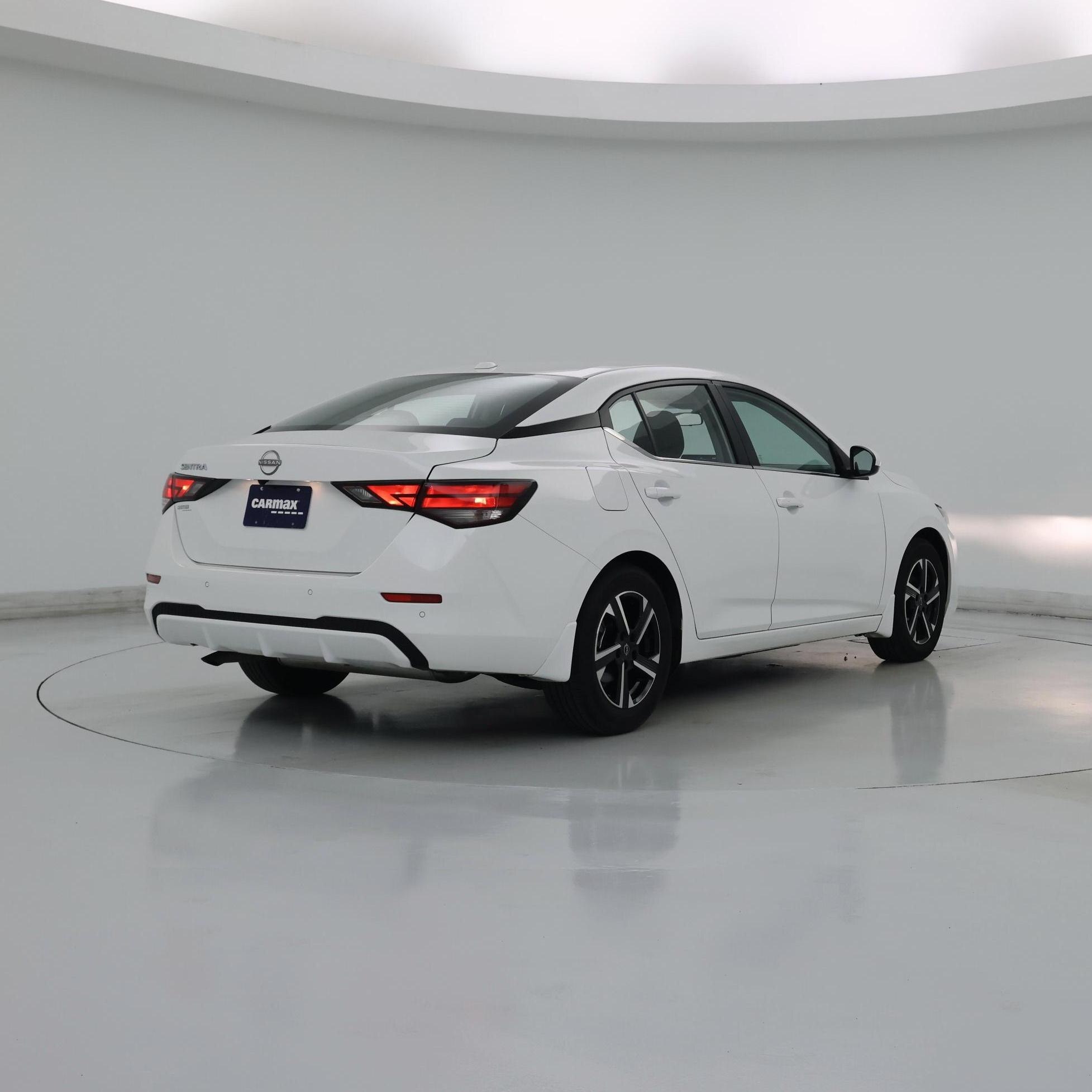 Thumbnail: 2025 Nissan Sentra - 8