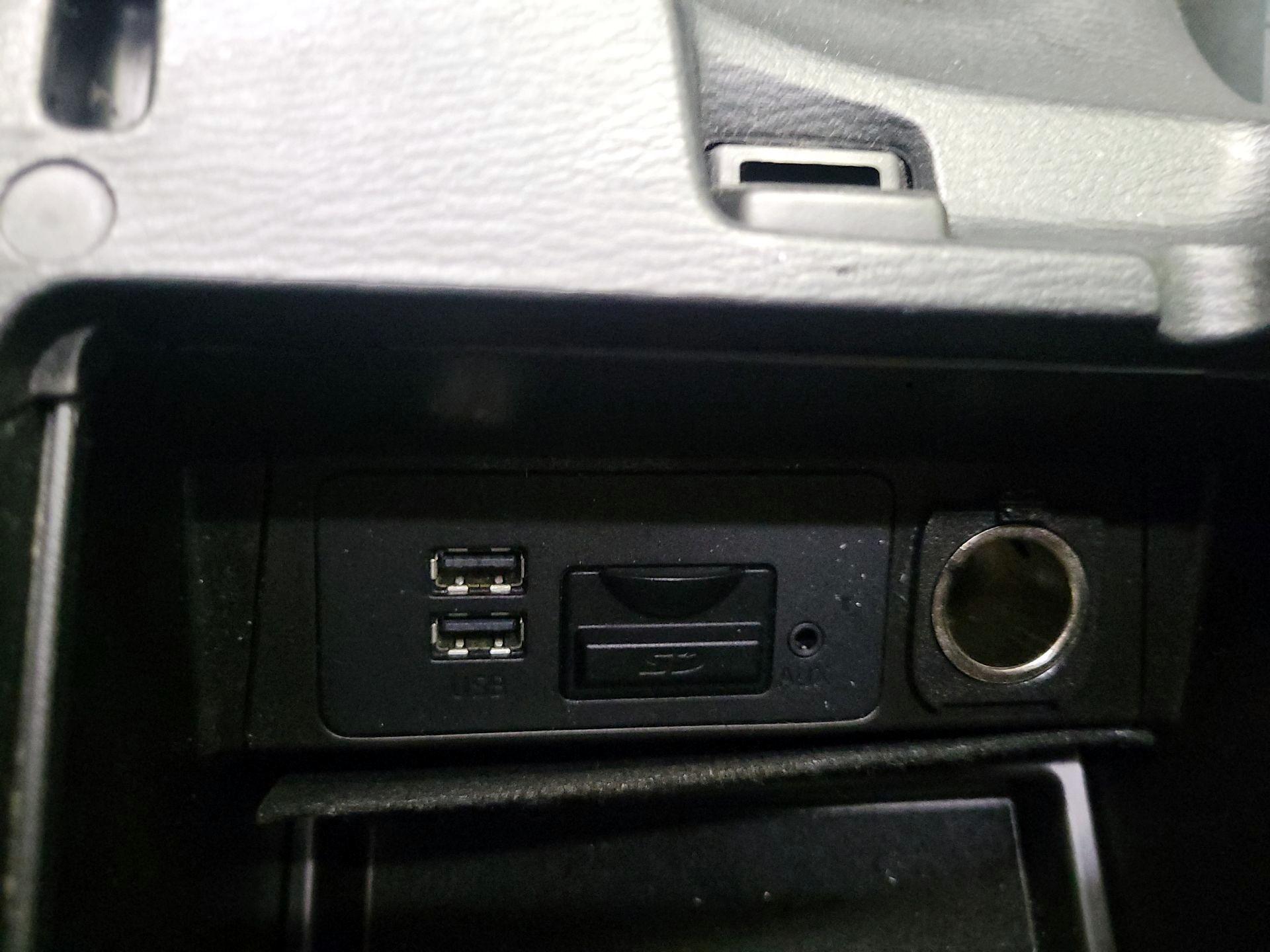 Thumbnail: 2014 Mazda Mazda3 - 17