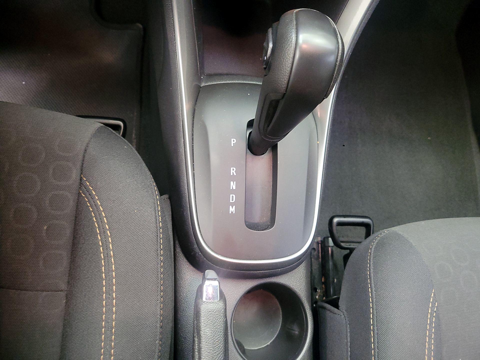 Thumbnail: 2019 Chevrolet Trax - 15