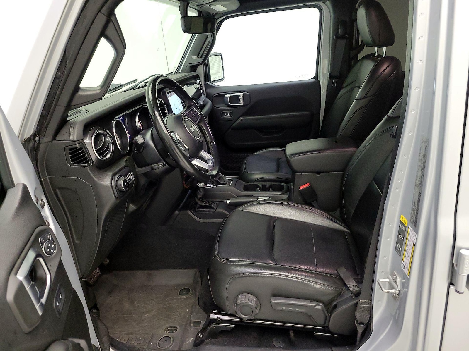 2022 Jeep Wrangler Unlimited Sahara Altitude - Photo 12