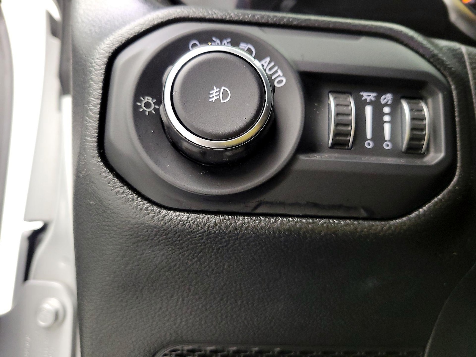 2022 Jeep Wrangler Unlimited Sahara Altitude - Photo 14