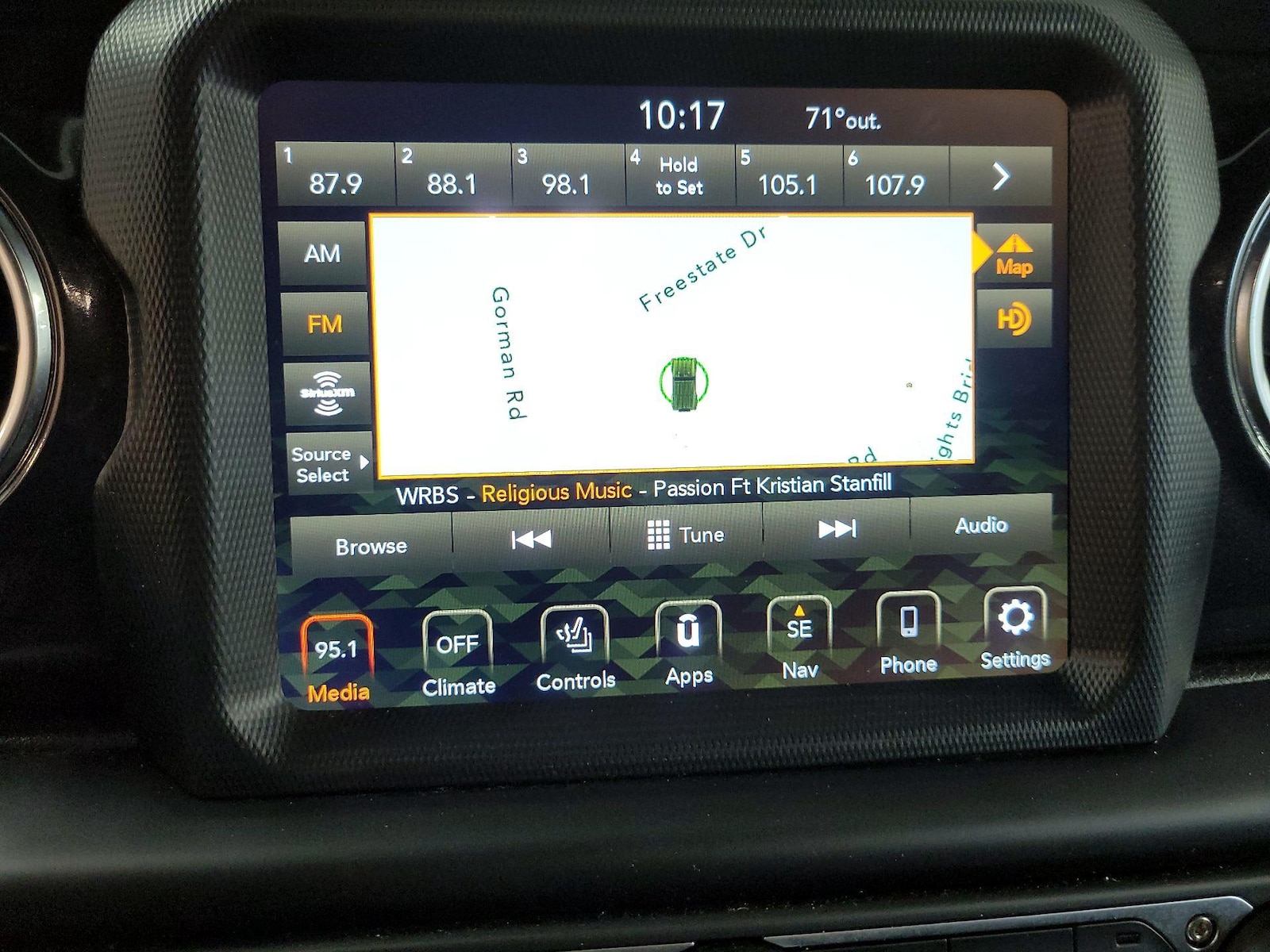 2022 Jeep Wrangler Unlimited Sahara Altitude - Photo 17