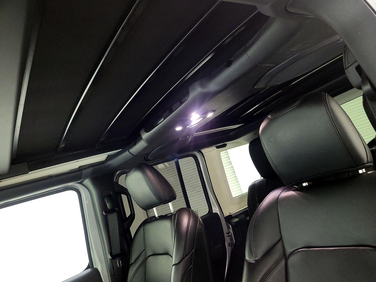 2022 Jeep Wrangler Unlimited Sahara Altitude - Photo 21