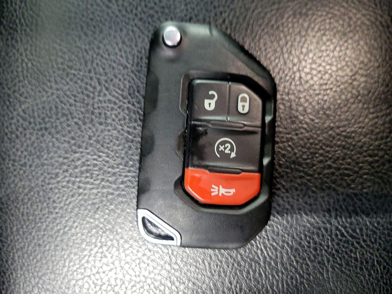 2022 Jeep Wrangler Unlimited Sahara Altitude - Photo 25