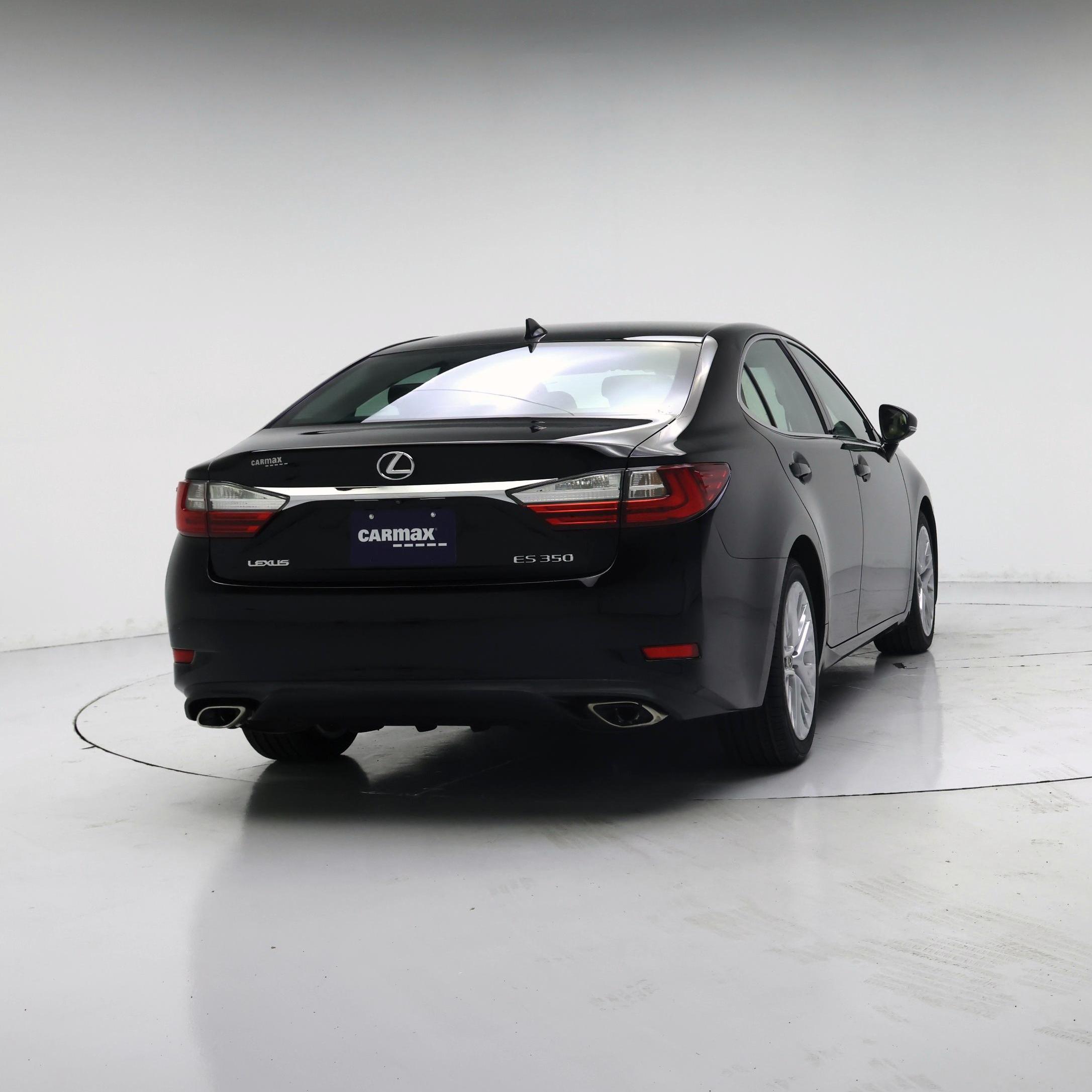Thumbnail: 2016 Lexus ES - 8
