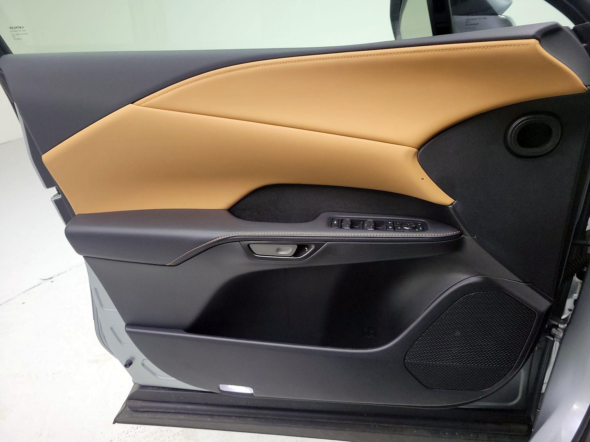 Thumbnail: 2023 Lexus RX - 10