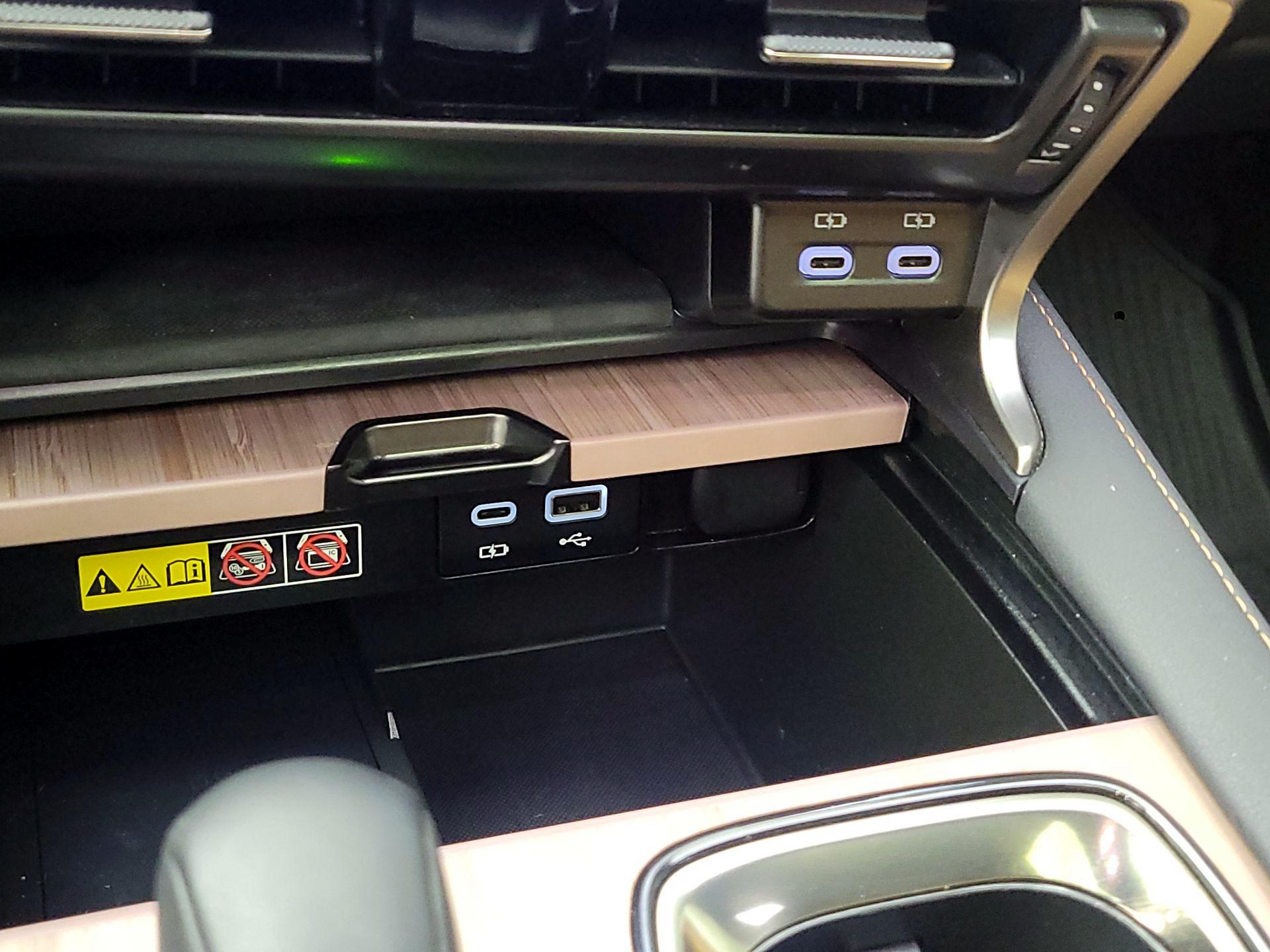 Thumbnail: 2023 Lexus RX - 16