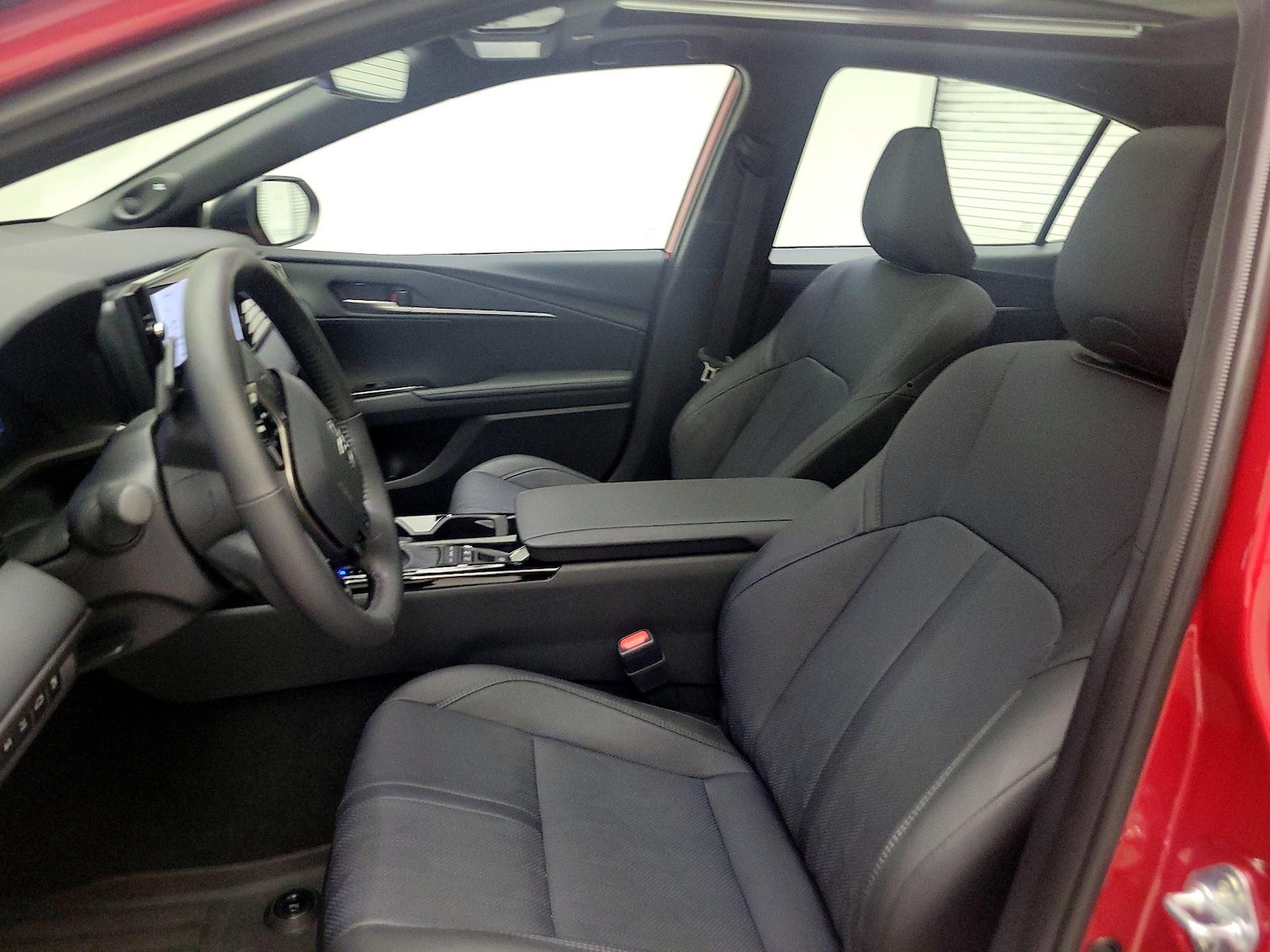 2026 Toyota Camry XSE - Photo 10