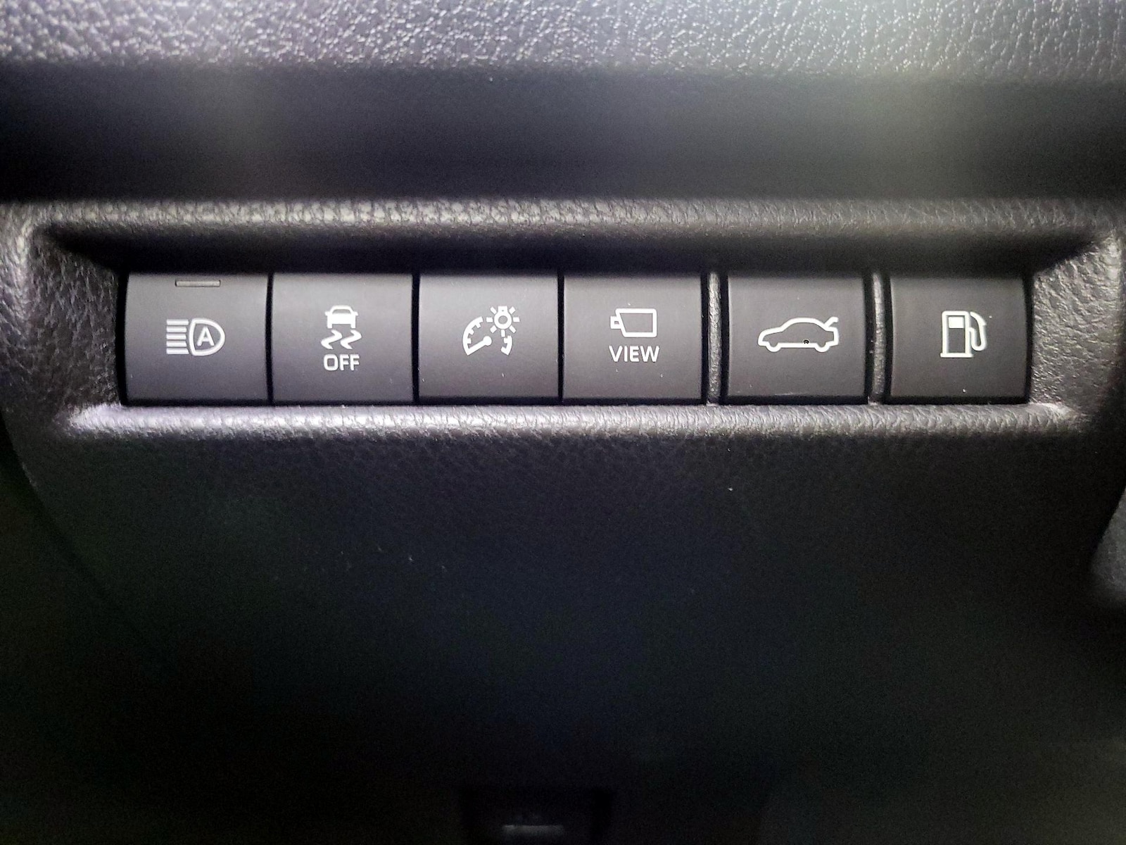 2026 Toyota Camry XSE - Photo 12