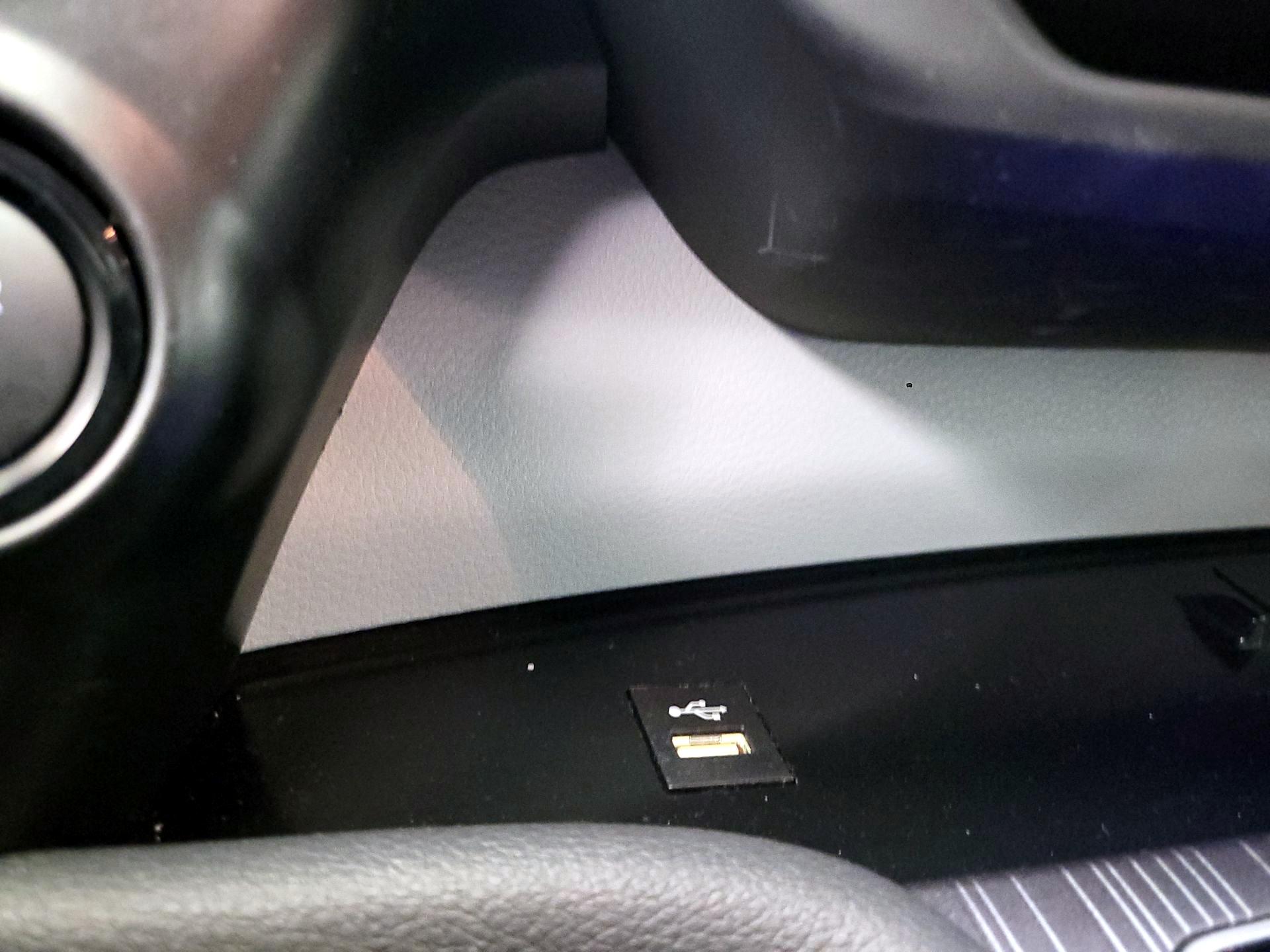 Thumbnail: 2025 Toyota Sienna - 16