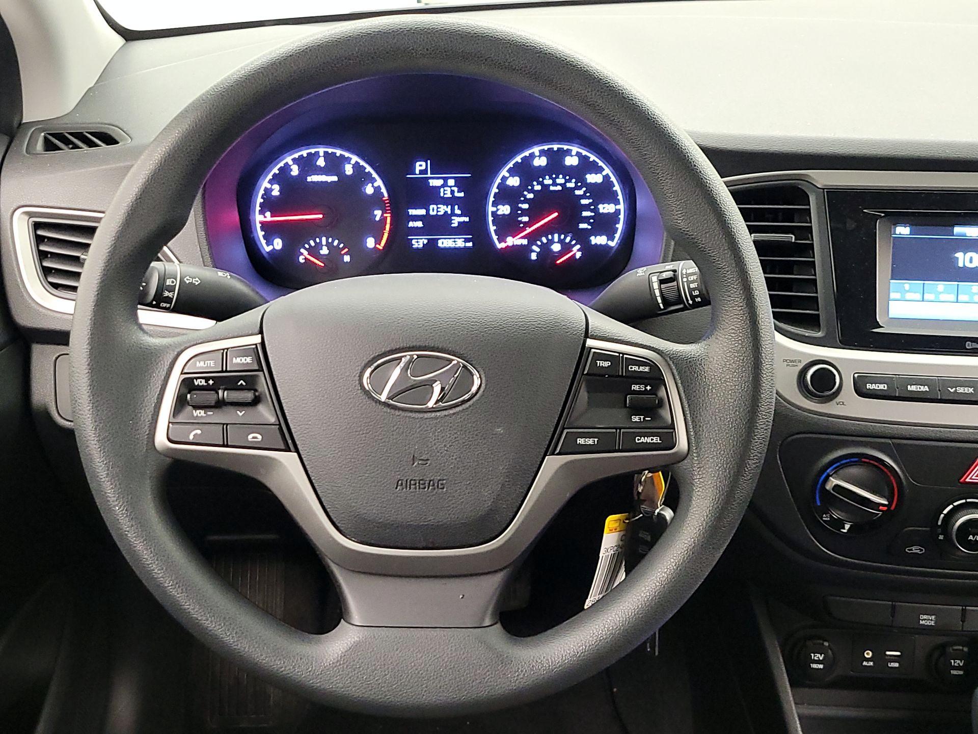 Thumbnail: 2019 Hyundai Accent - 10