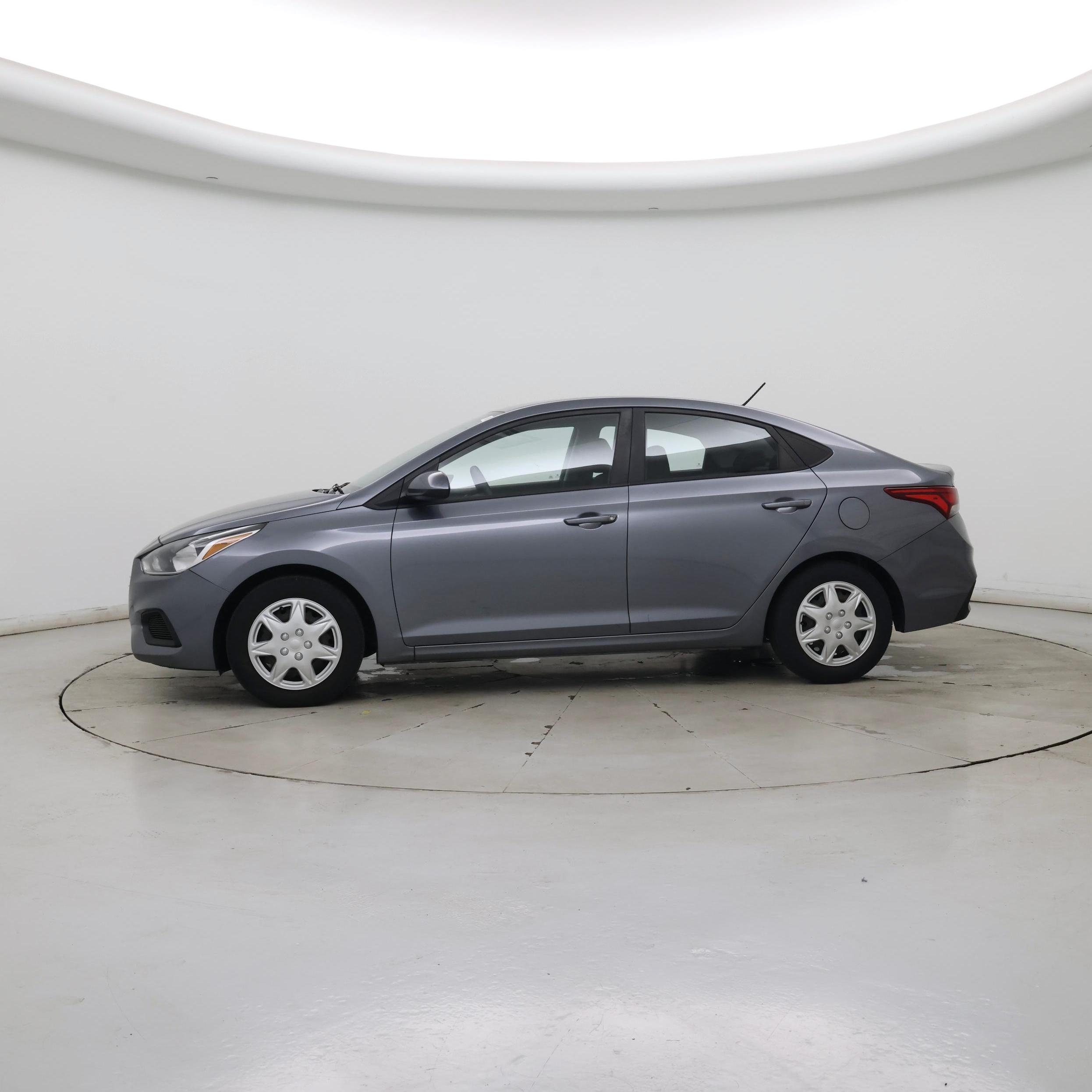 Thumbnail: 2019 Hyundai Accent - 3