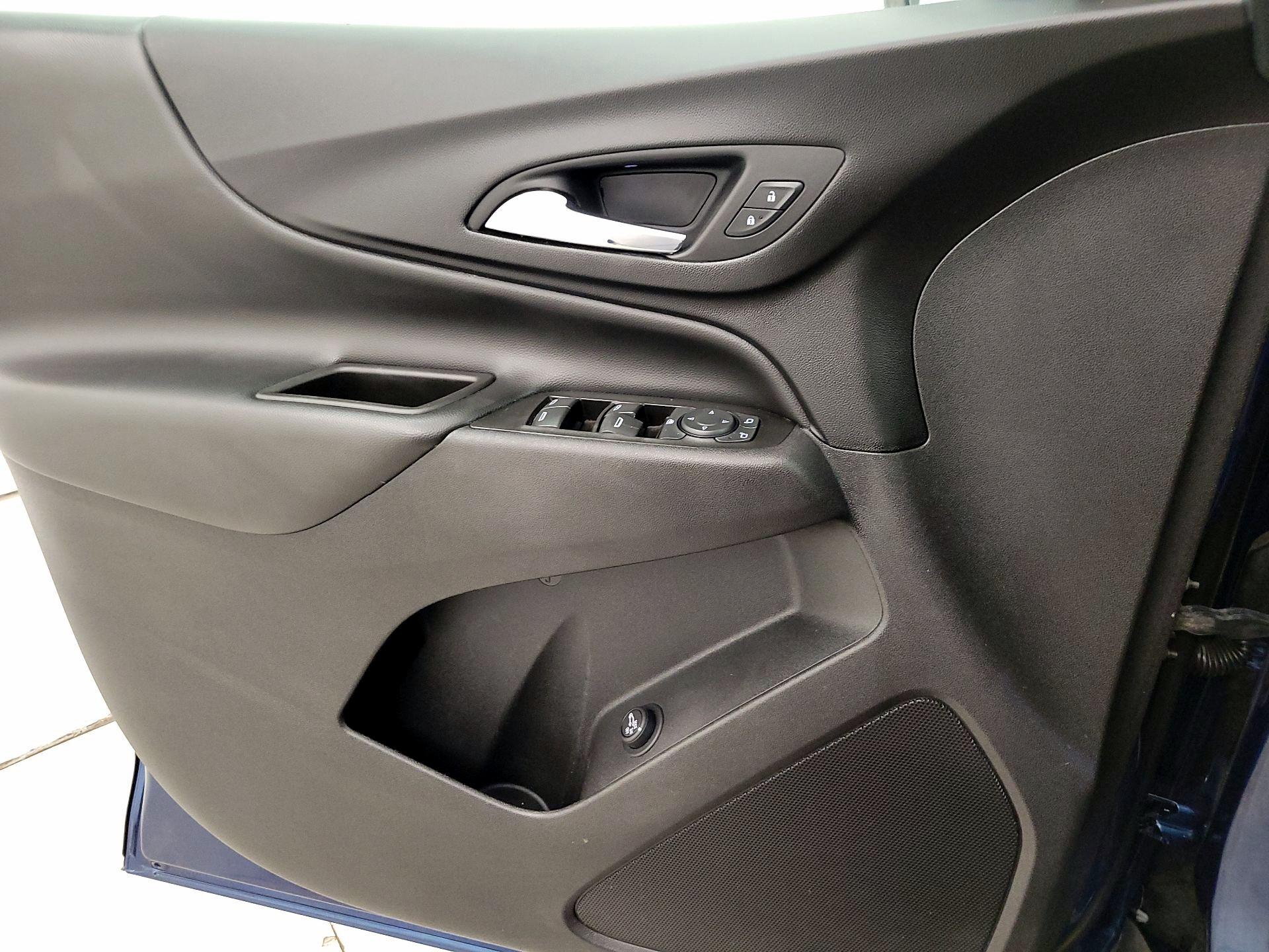 Thumbnail: 2020 Chevrolet Equinox - 12