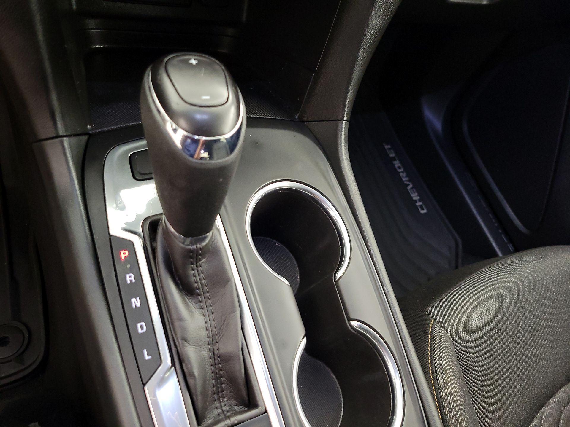 Thumbnail: 2020 Chevrolet Equinox - 17