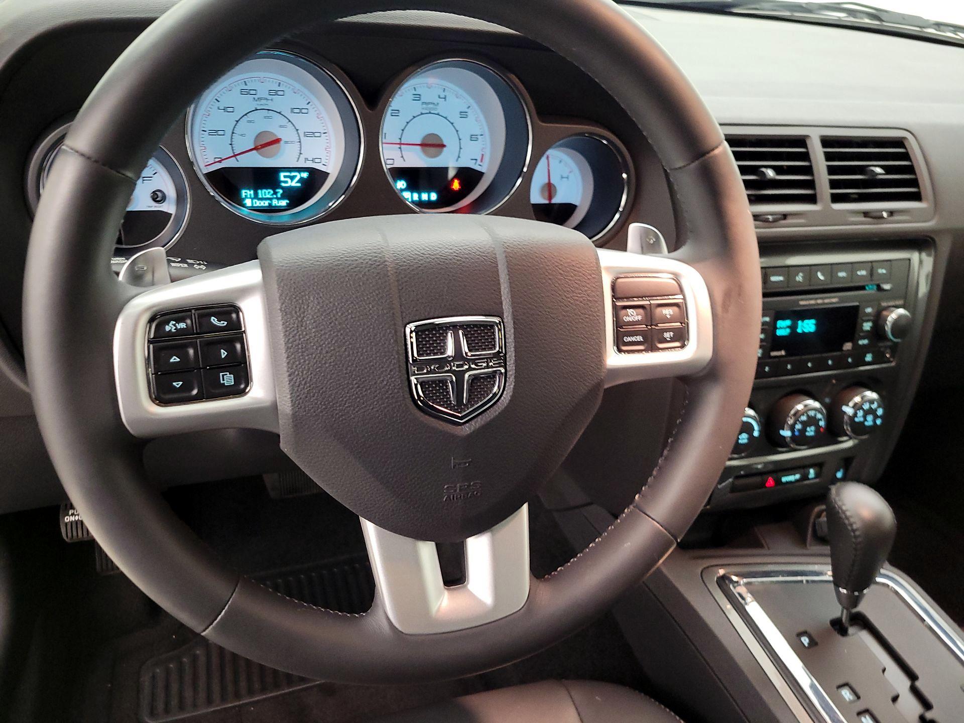 Thumbnail: 2014 Dodge Challenger - 10