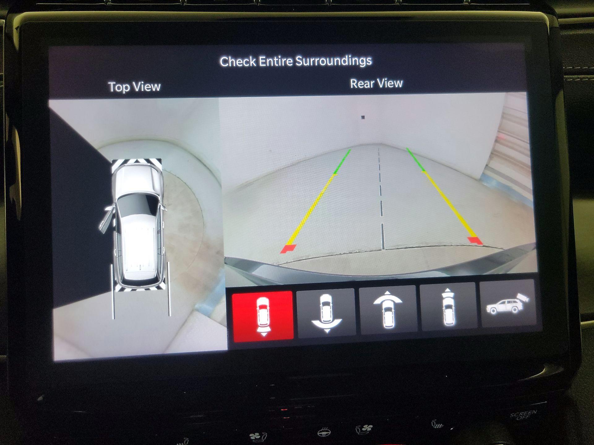 Thumbnail: 2023 Jeep Grand Cherokee - 15