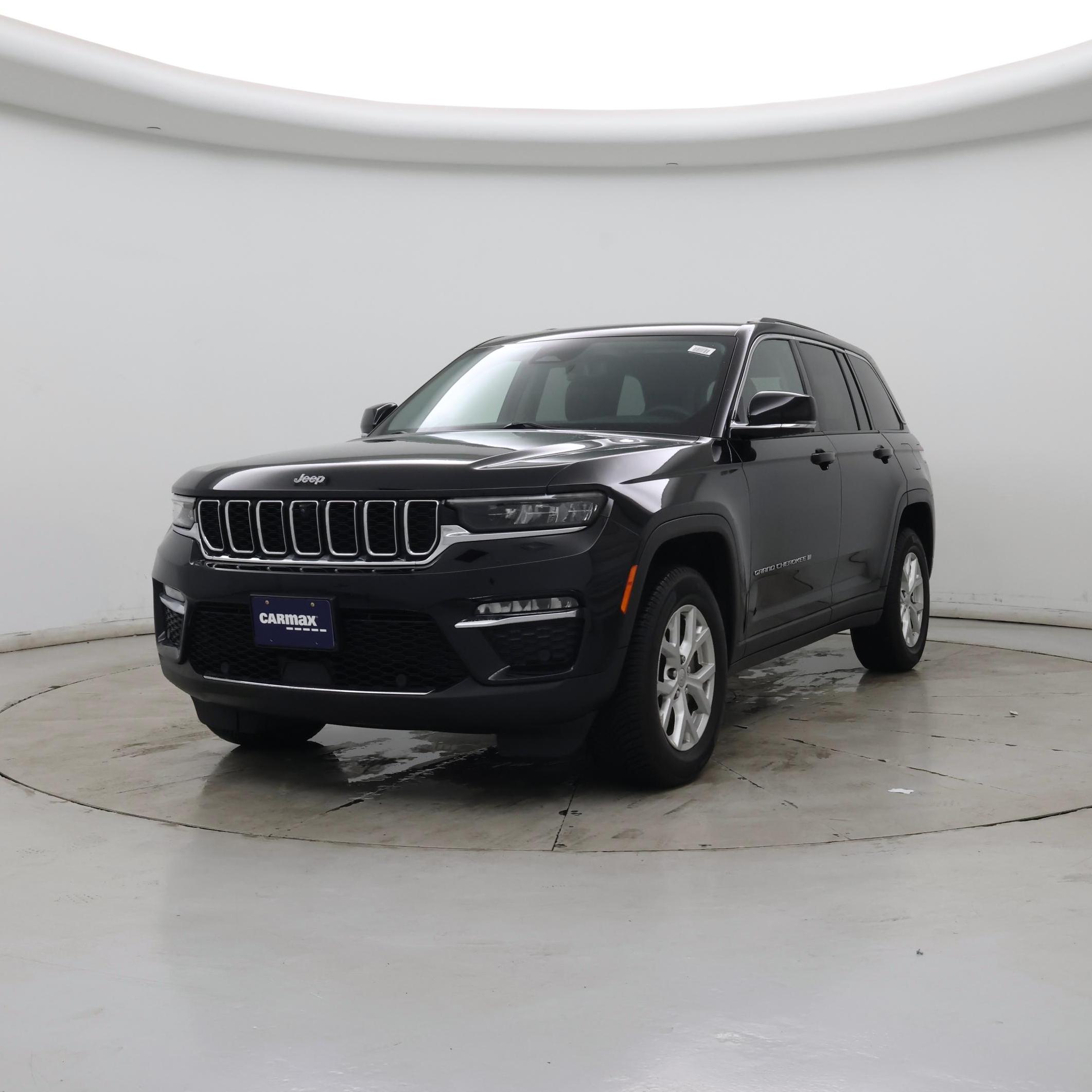 Thumbnail: 2023 Jeep Grand Cherokee - 4