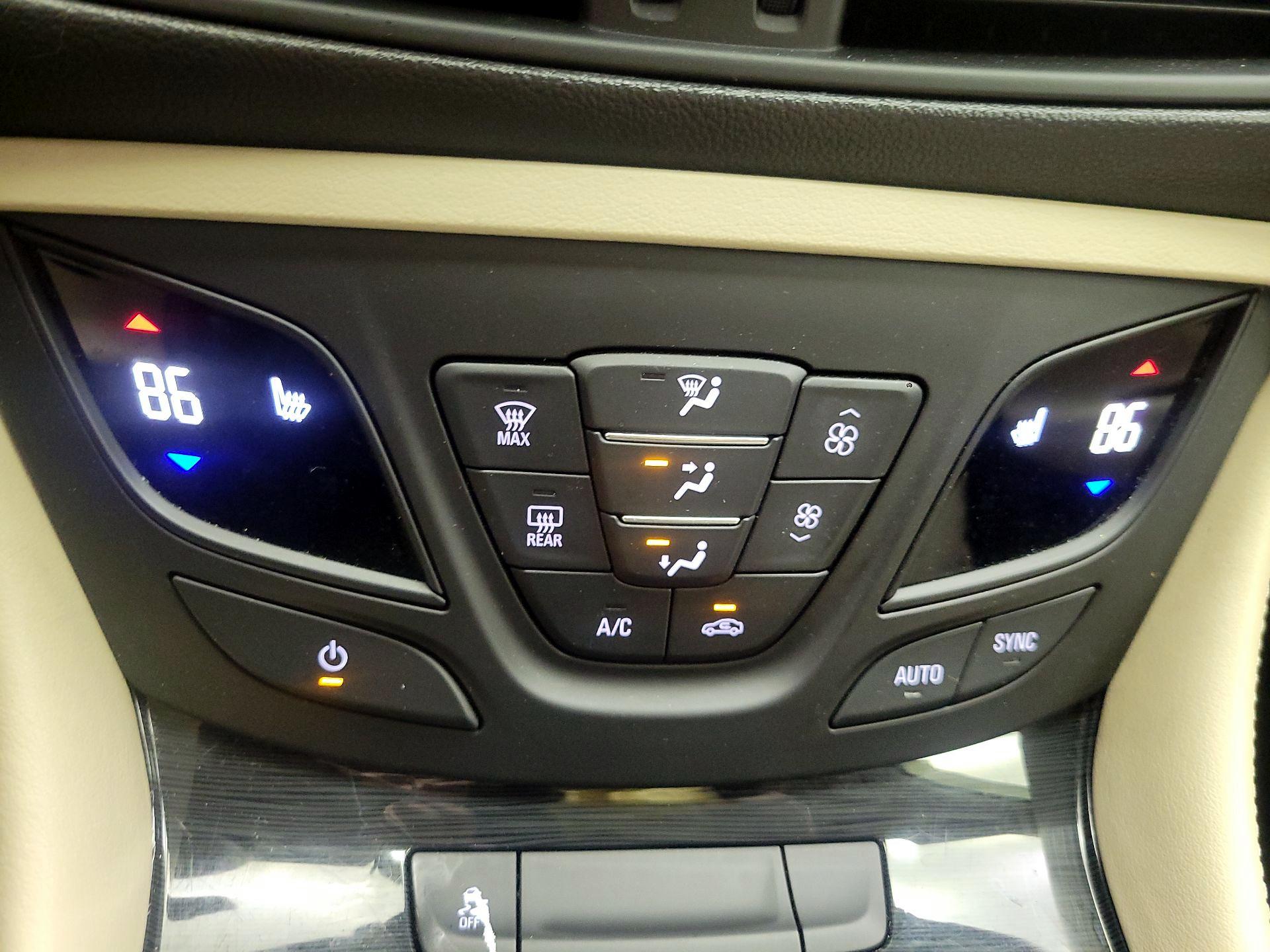 Thumbnail: 2017 Buick Envision - 14