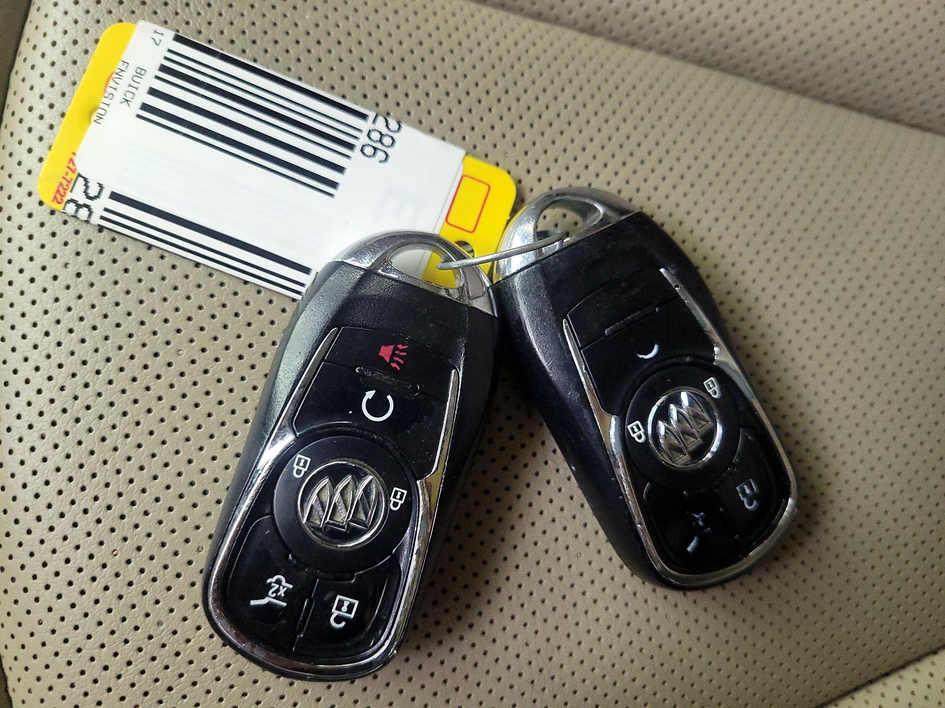 Thumbnail: 2017 Buick Envision - 20