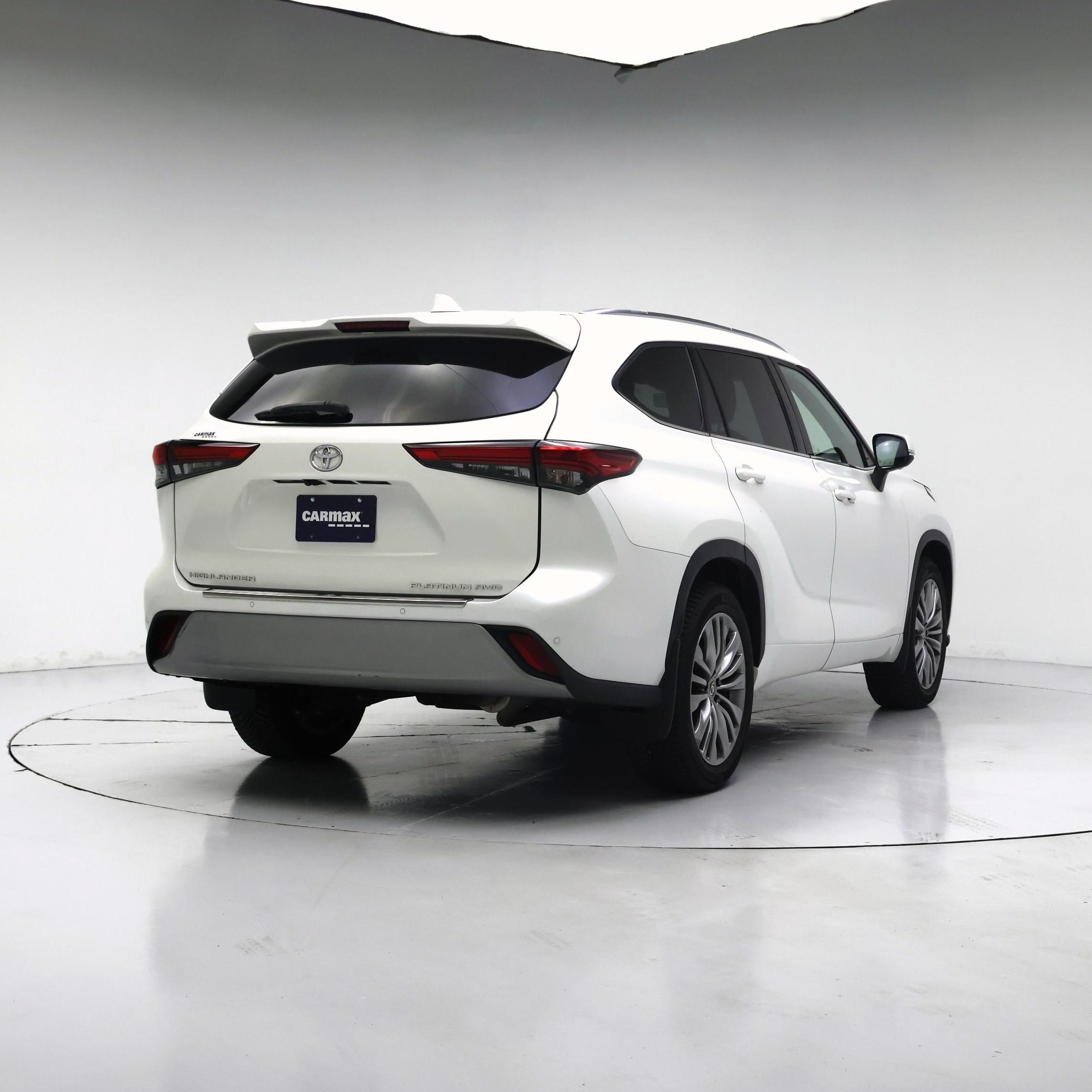 Thumbnail: 2020 Toyota Highlander - 8