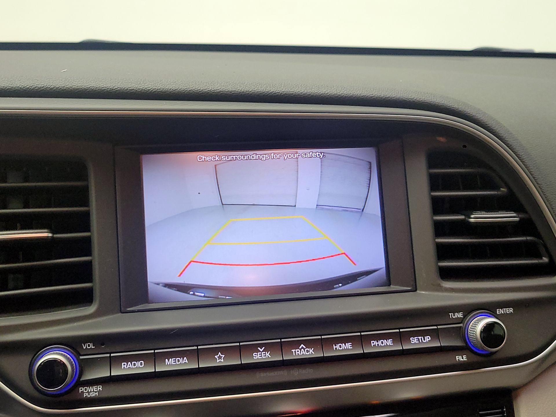 Thumbnail: 2019 Hyundai Elantra - 12