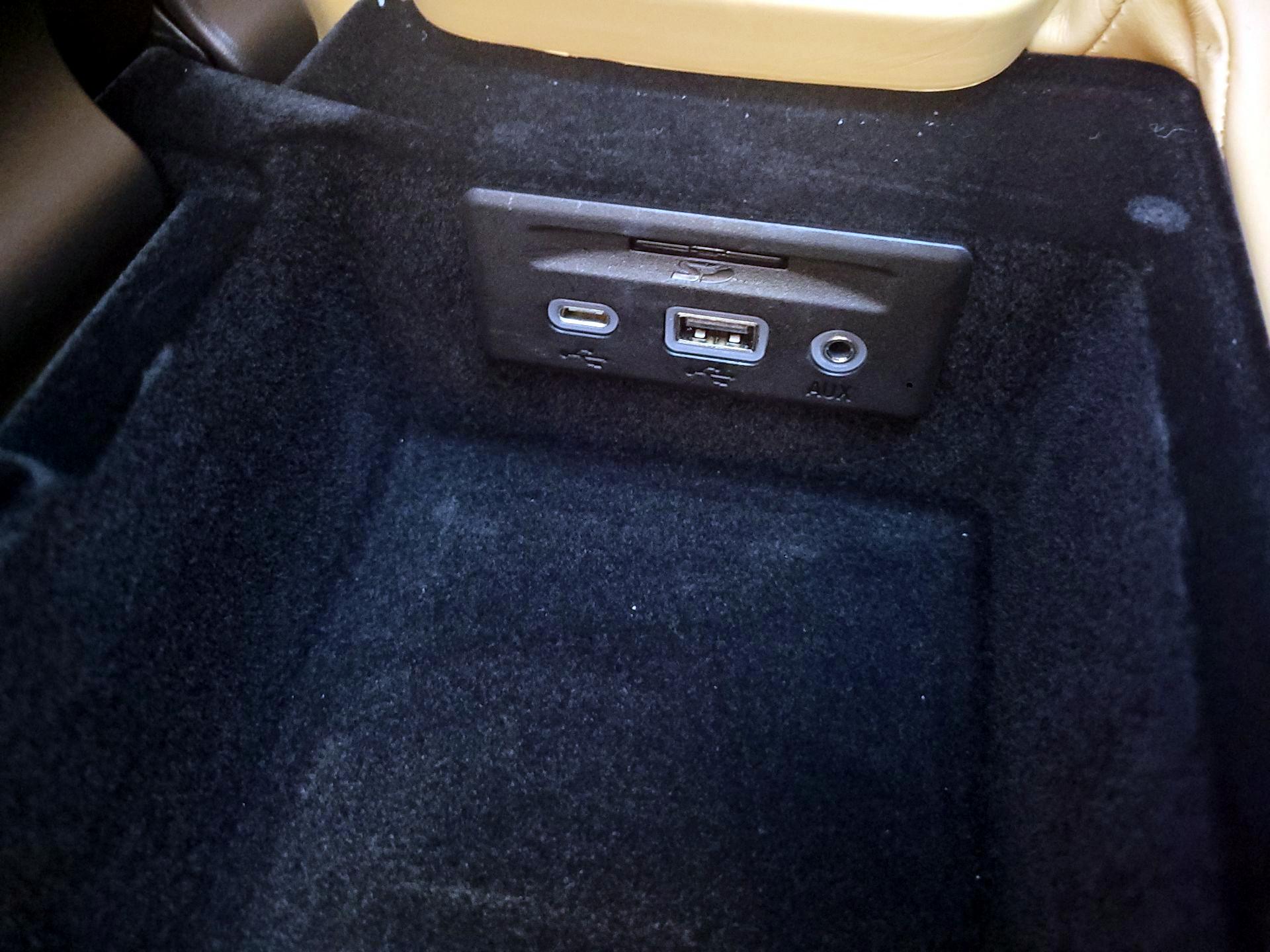 Thumbnail: 2020 Chevrolet Corvette - 17