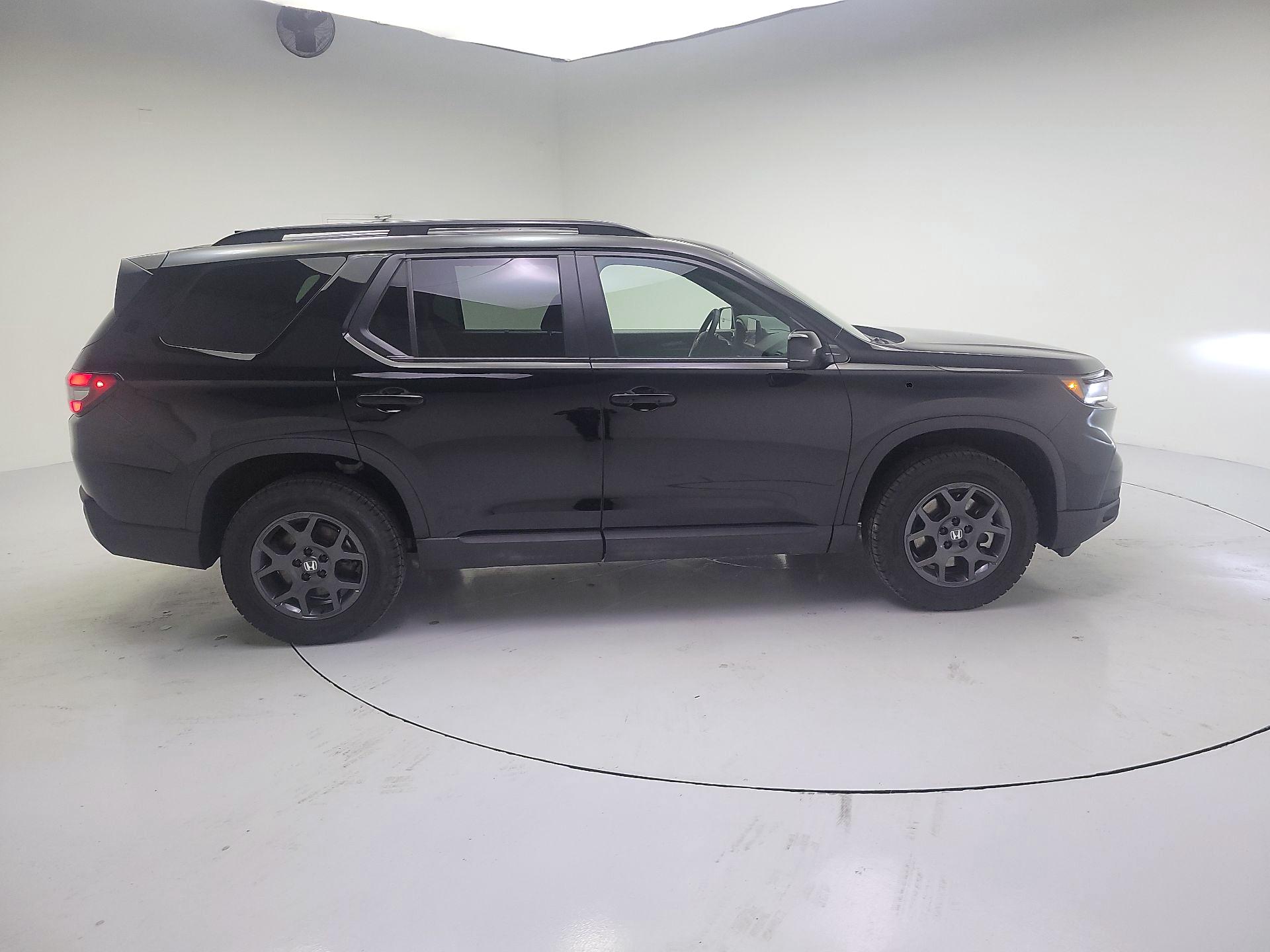 Thumbnail: 2025 Honda Pilot - 4