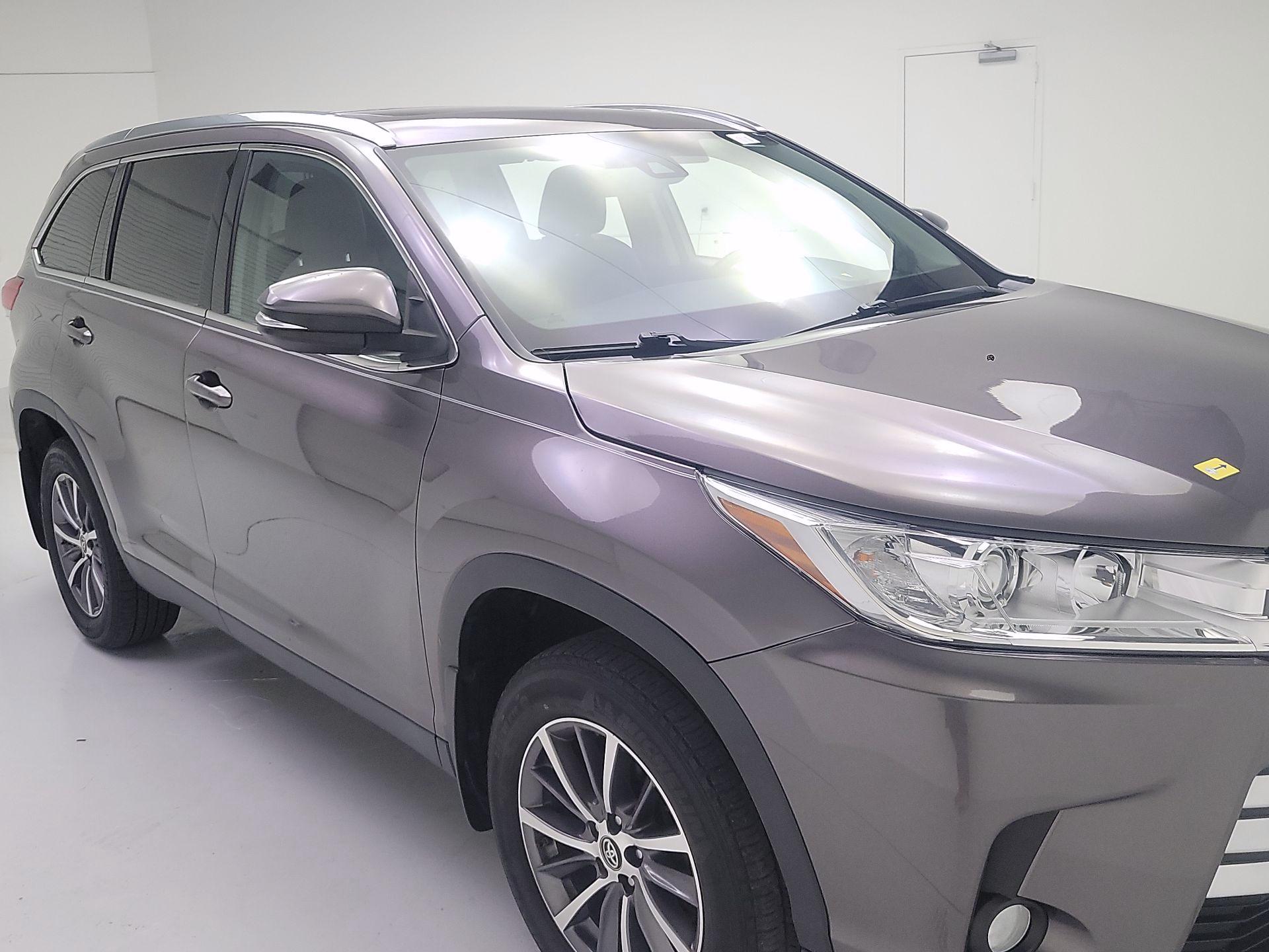 Thumbnail: 2019 Toyota Highlander - 1