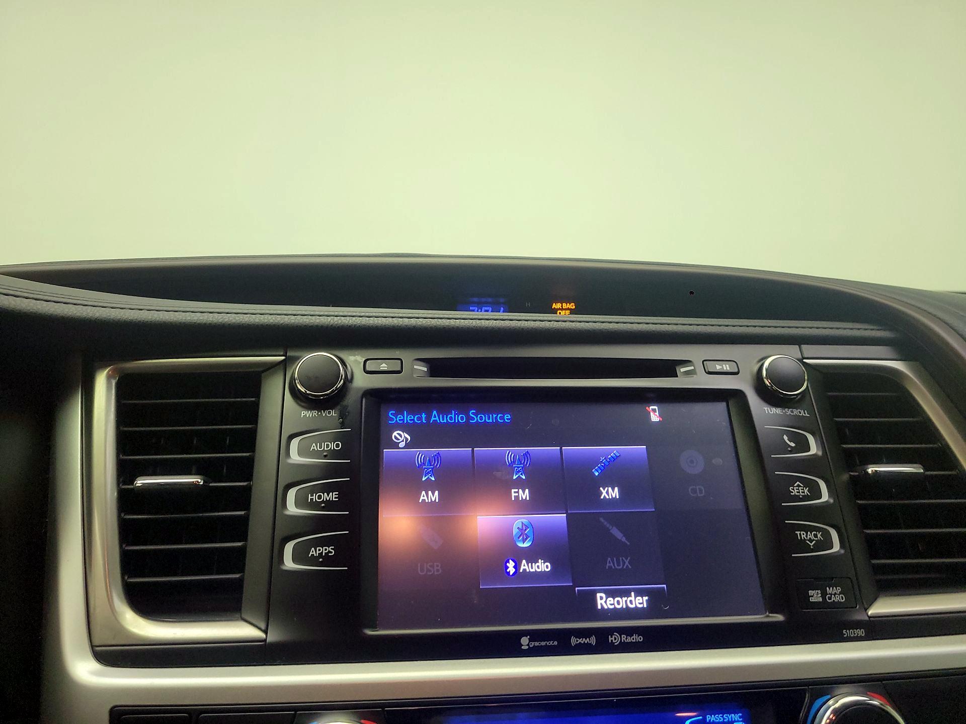 Thumbnail: 2019 Toyota Highlander - 13