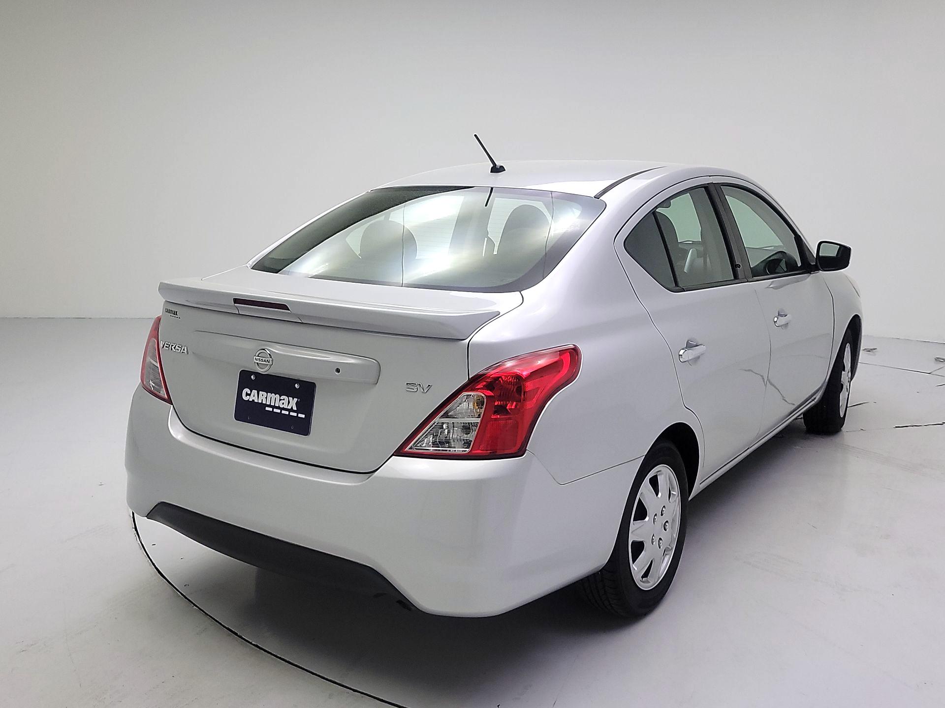 Thumbnail: 2018 Nissan Versa - 5