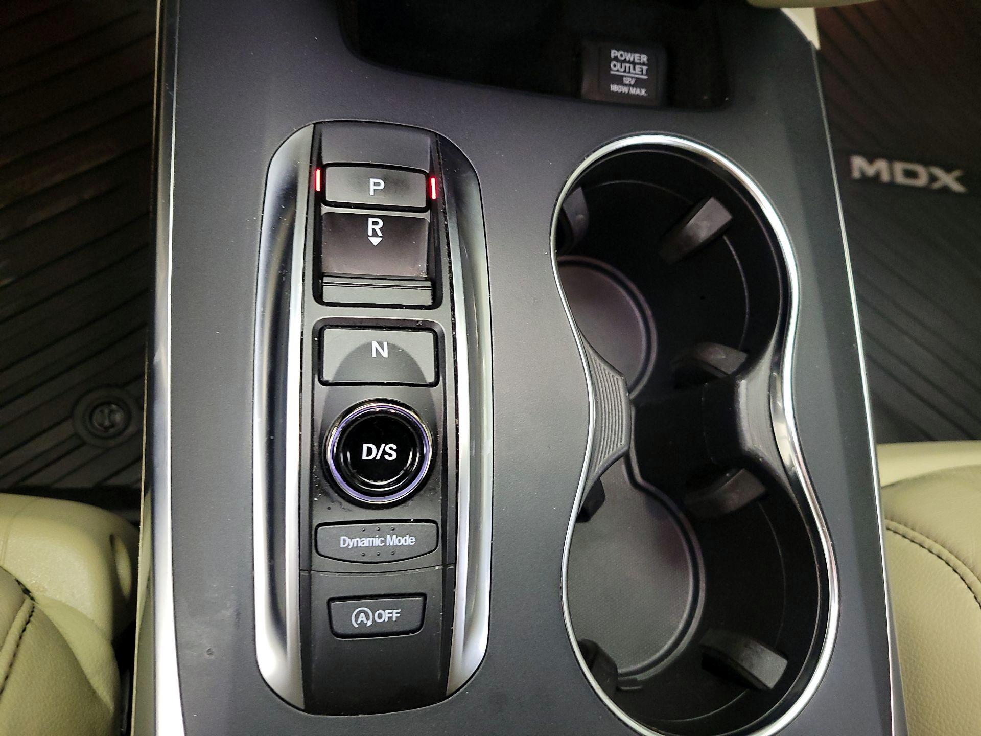 Thumbnail: 2020 Acura MDX - 18