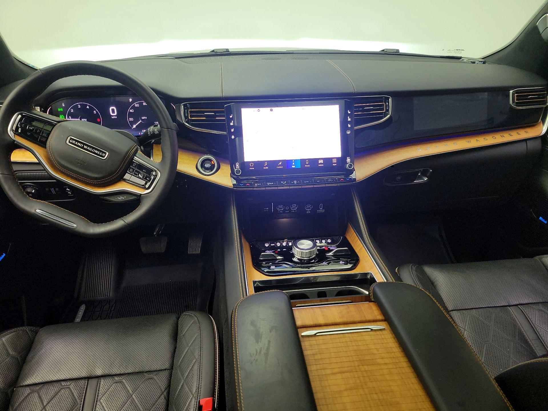 Thumbnail: 2024 Jeep Grand Wagoneer - 8