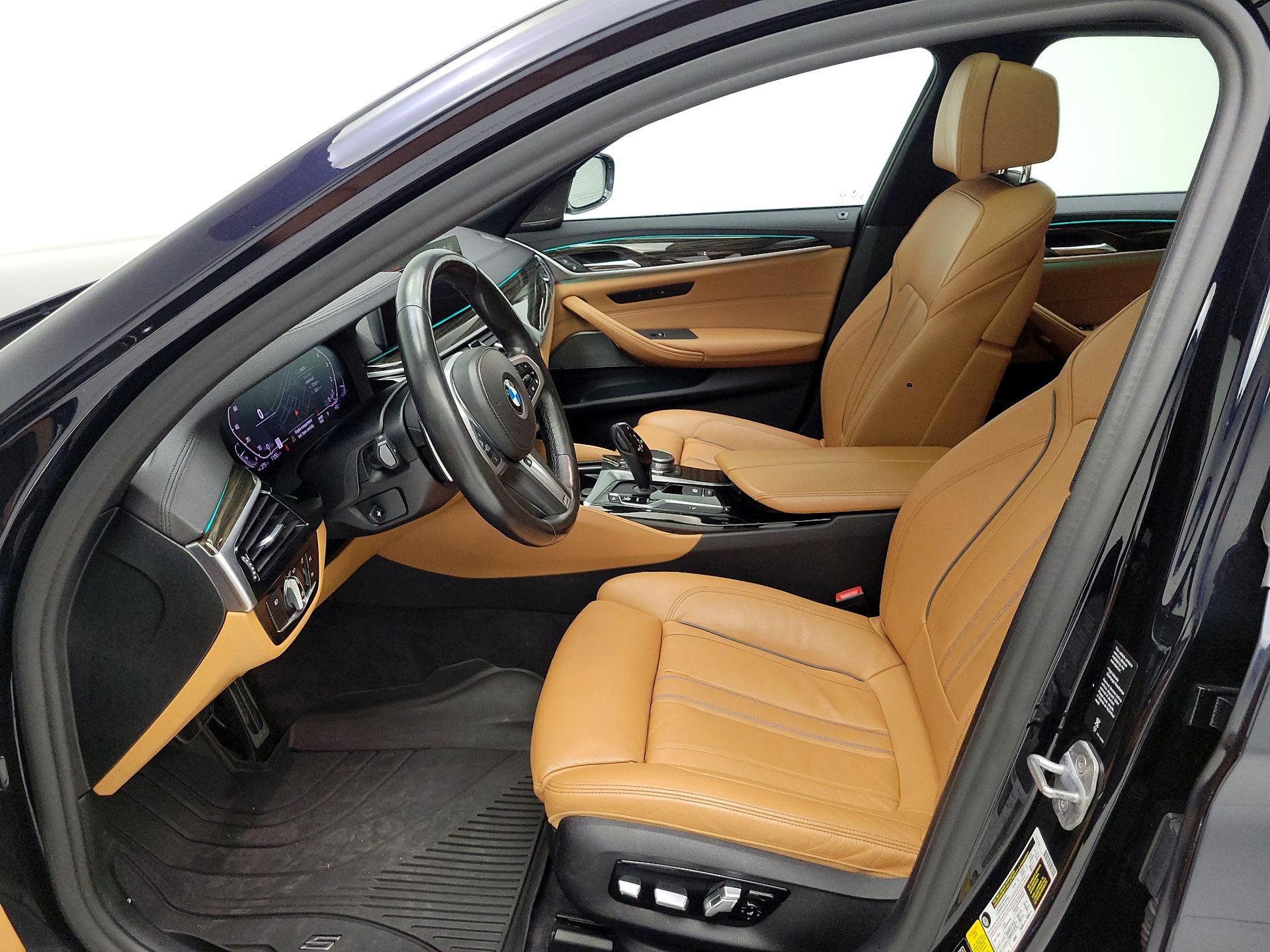 Thumbnail: 2020 BMW 5 Series - 9