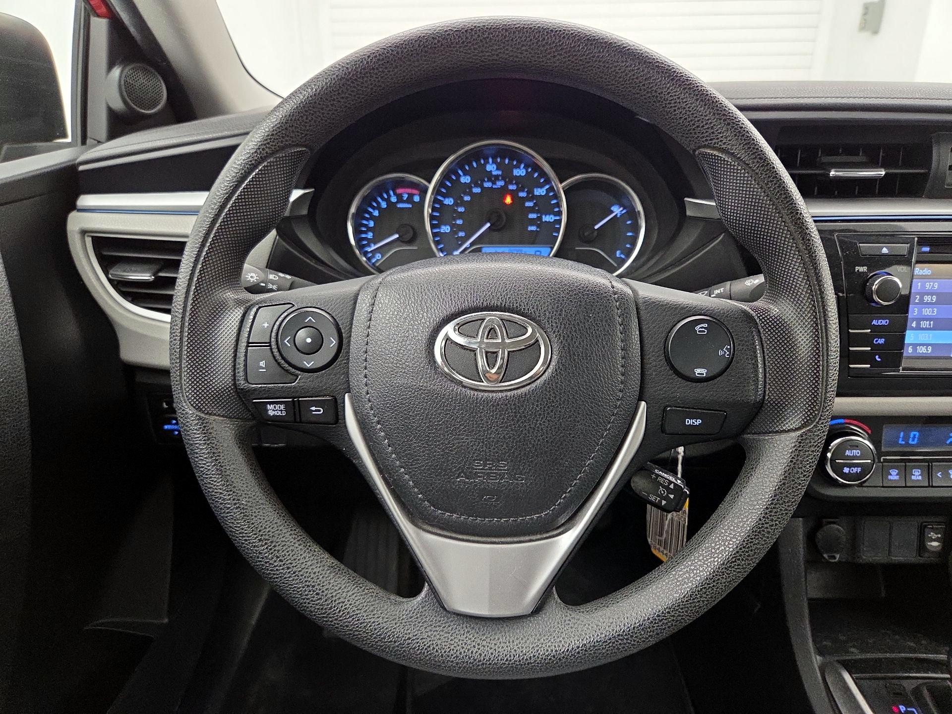 Thumbnail: 2016 Toyota Corolla - 10