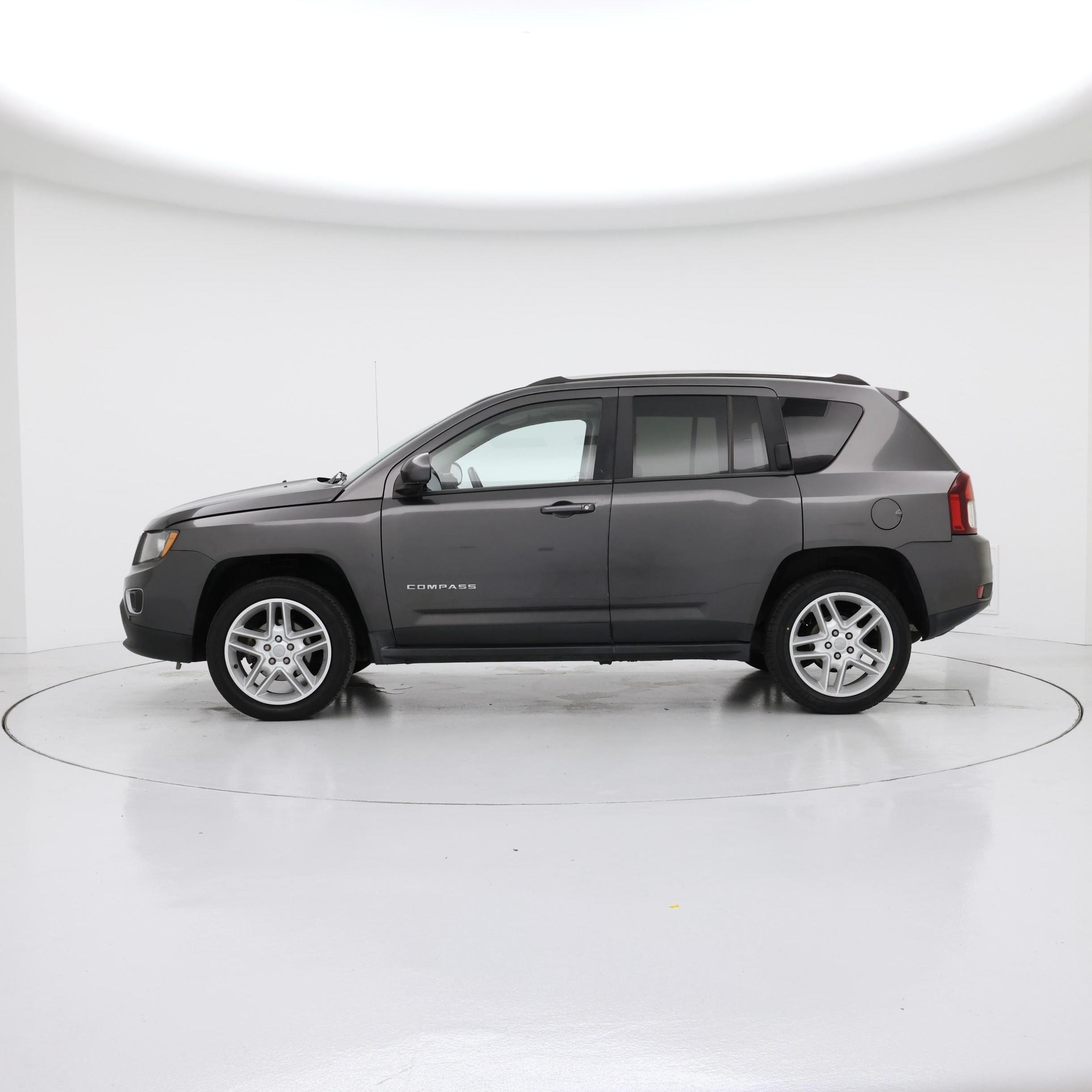 Thumbnail: 2014 Jeep Compass - 3