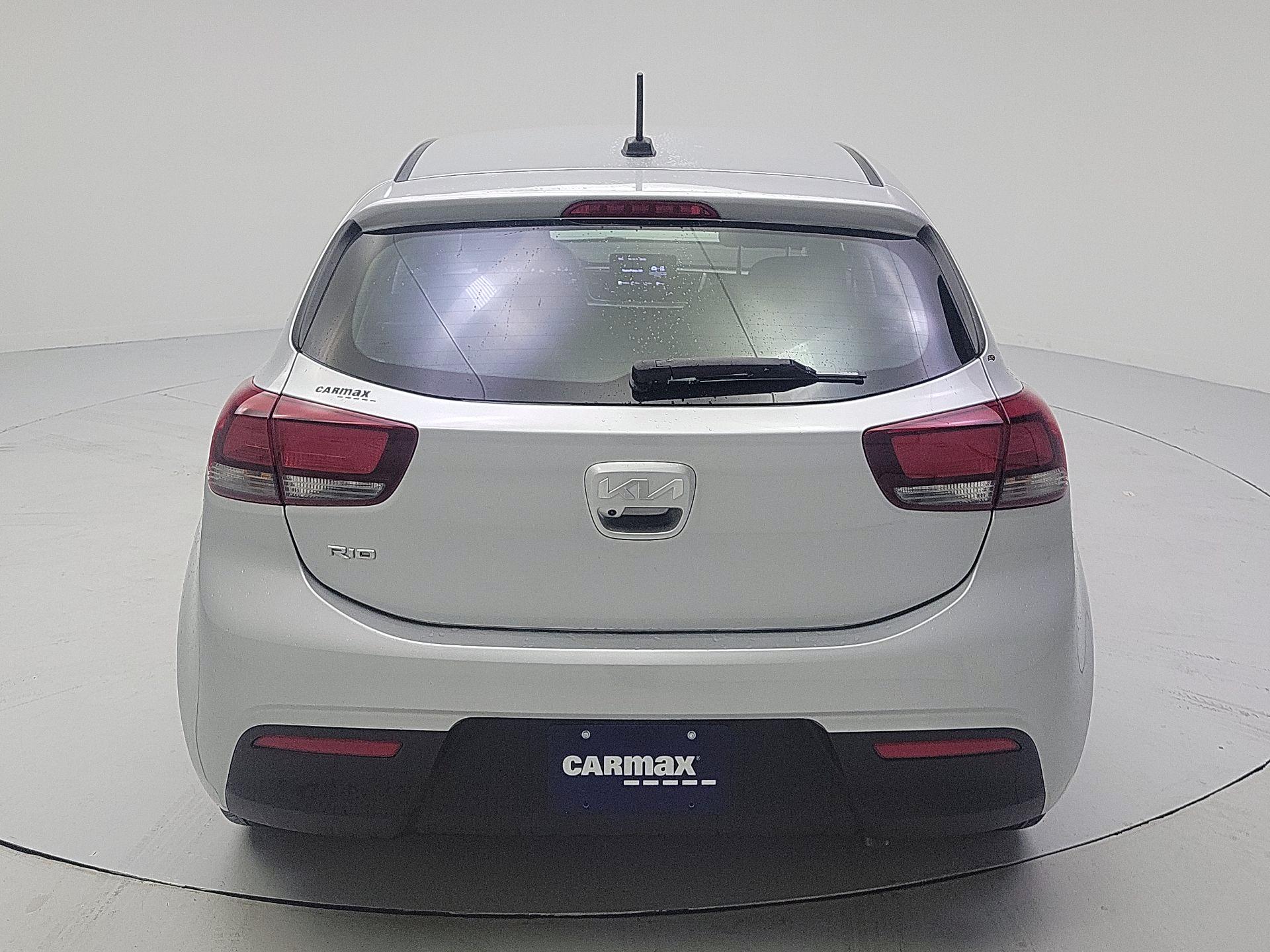 Thumbnail: 2023 Kia Rio - 6