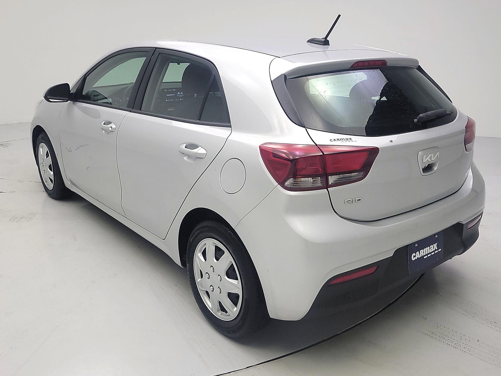 Thumbnail: 2023 Kia Rio - 7