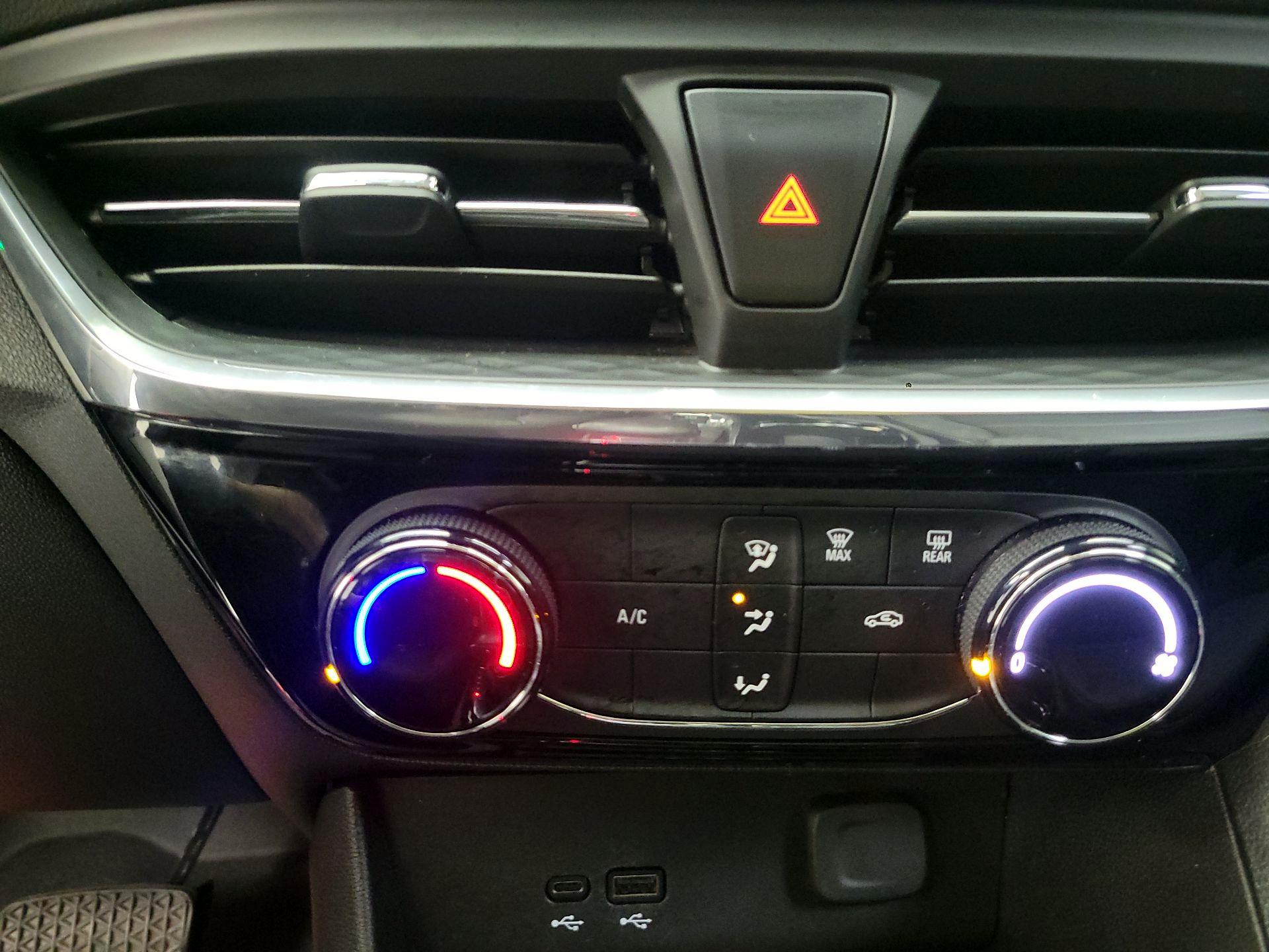 Thumbnail: 2024 Buick Encore GX - 14