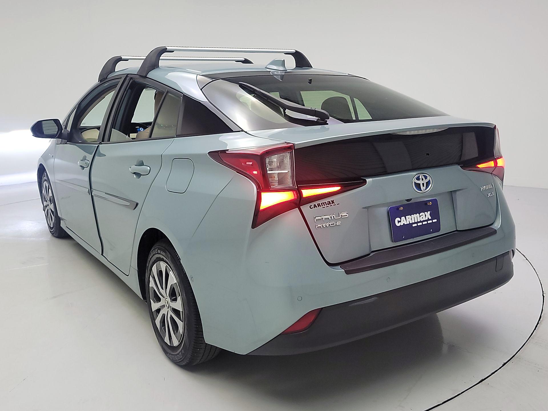 Thumbnail: 2021 Toyota Prius - 7