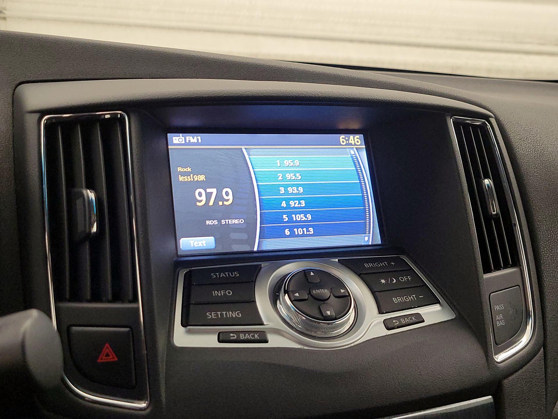 Thumbnail: 2014 Nissan Maxima - 15