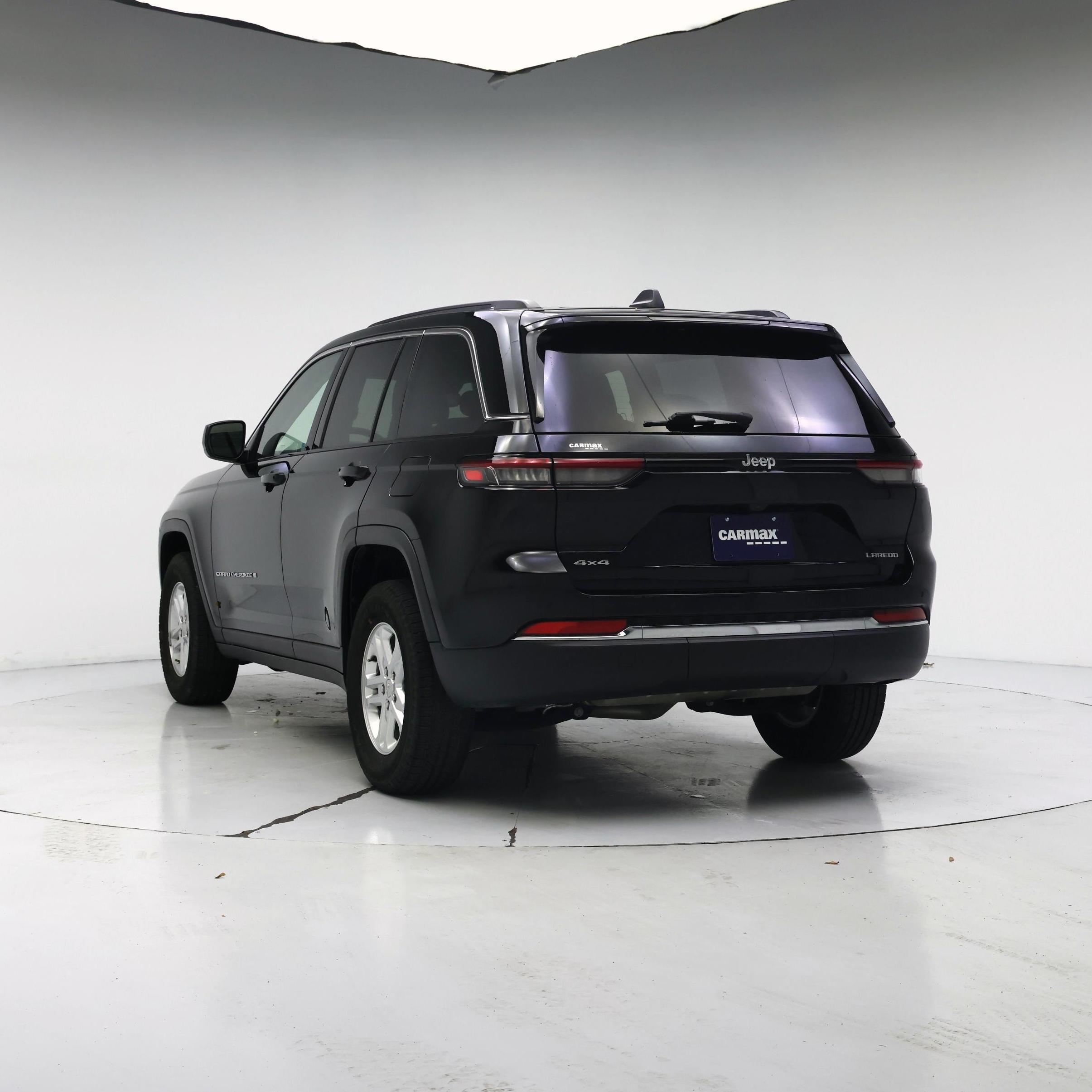 Thumbnail: 2023 Jeep Grand Cherokee - 2