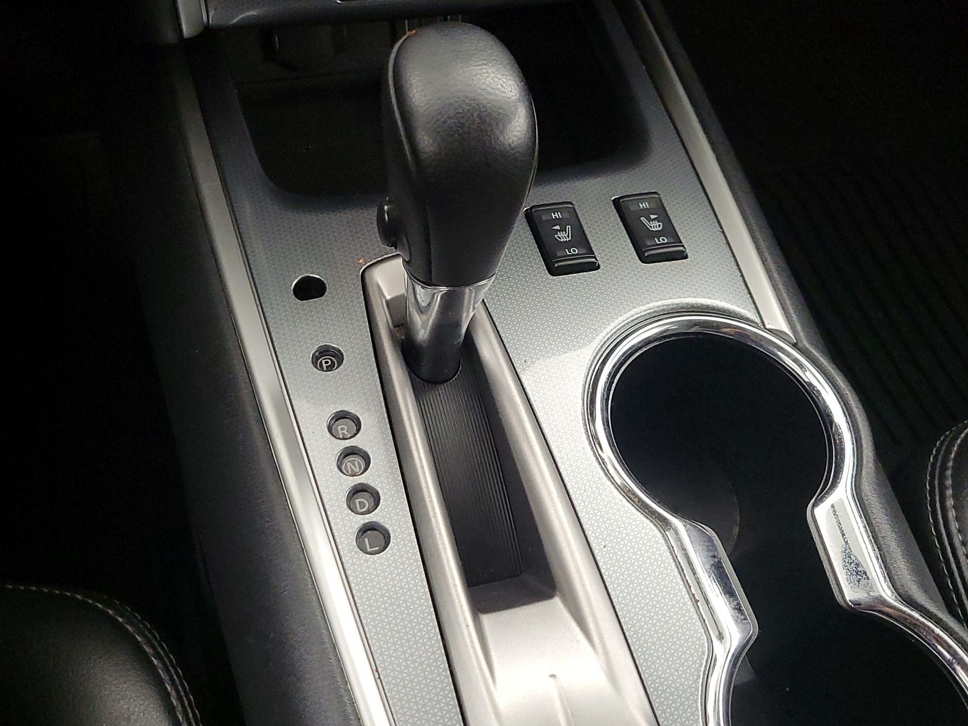 Thumbnail: 2019 Nissan Pathfinder - 18
