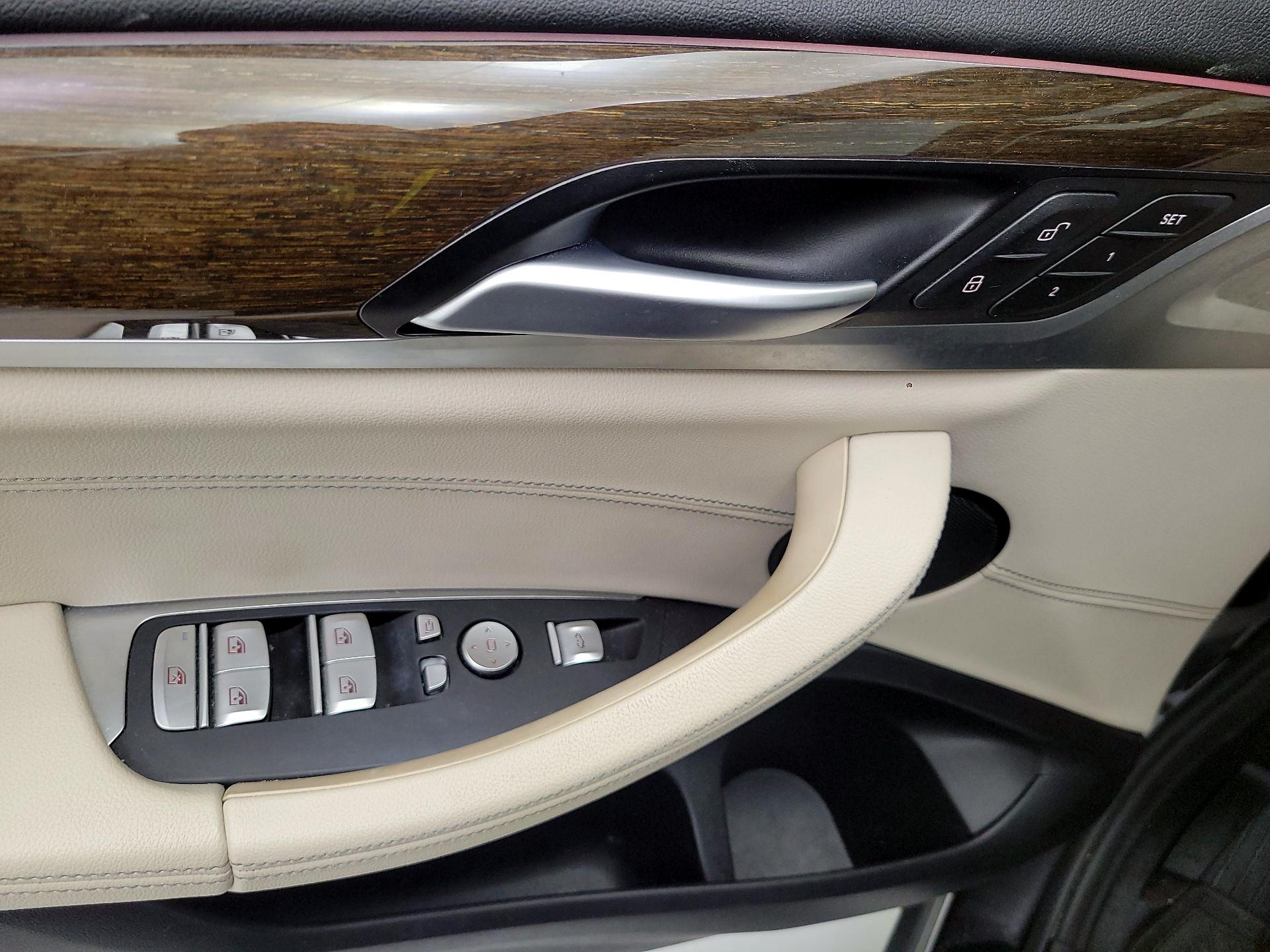 Thumbnail: 2020 BMW X3 - 10