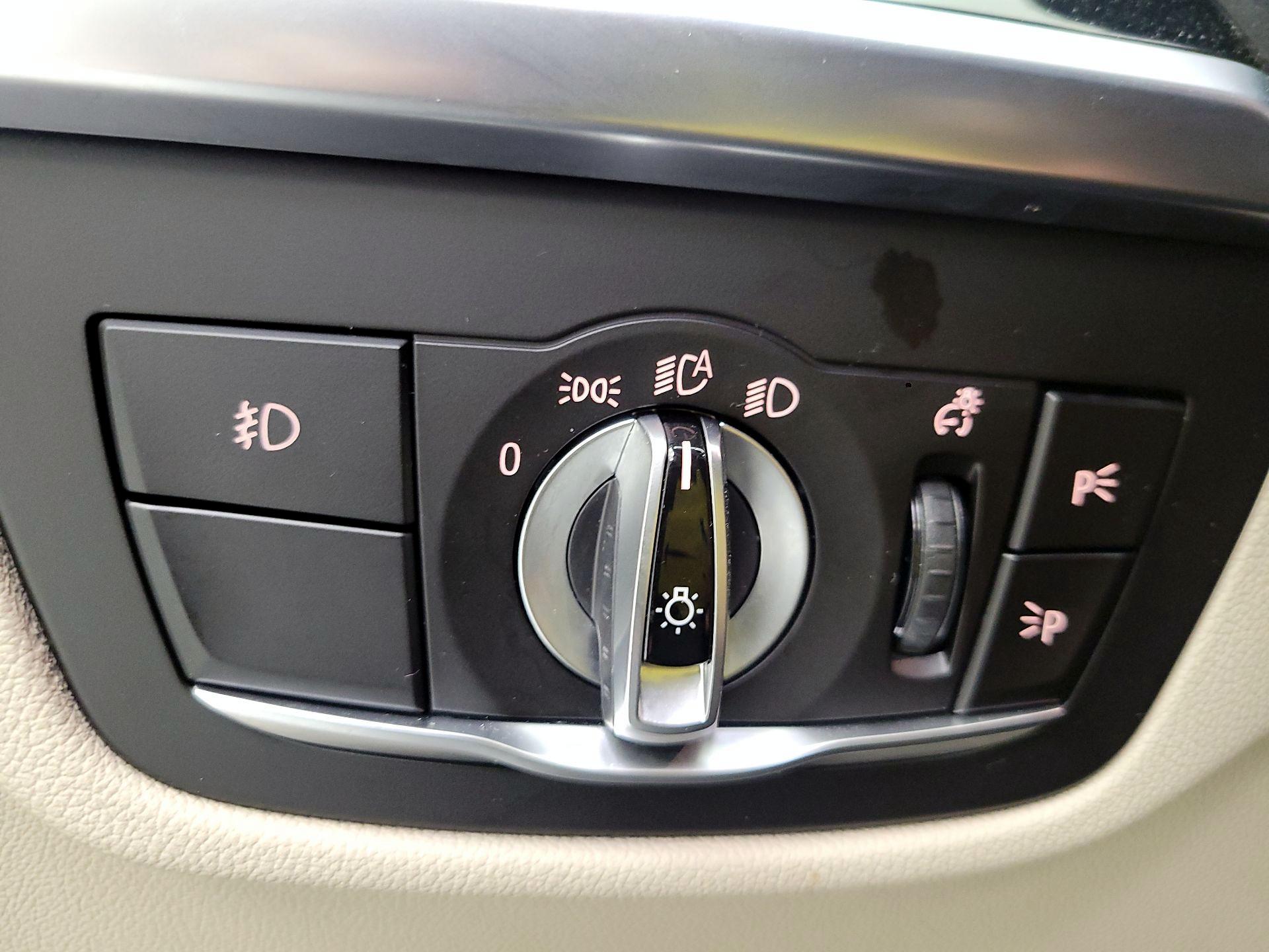 Thumbnail: 2020 BMW X3 - 11