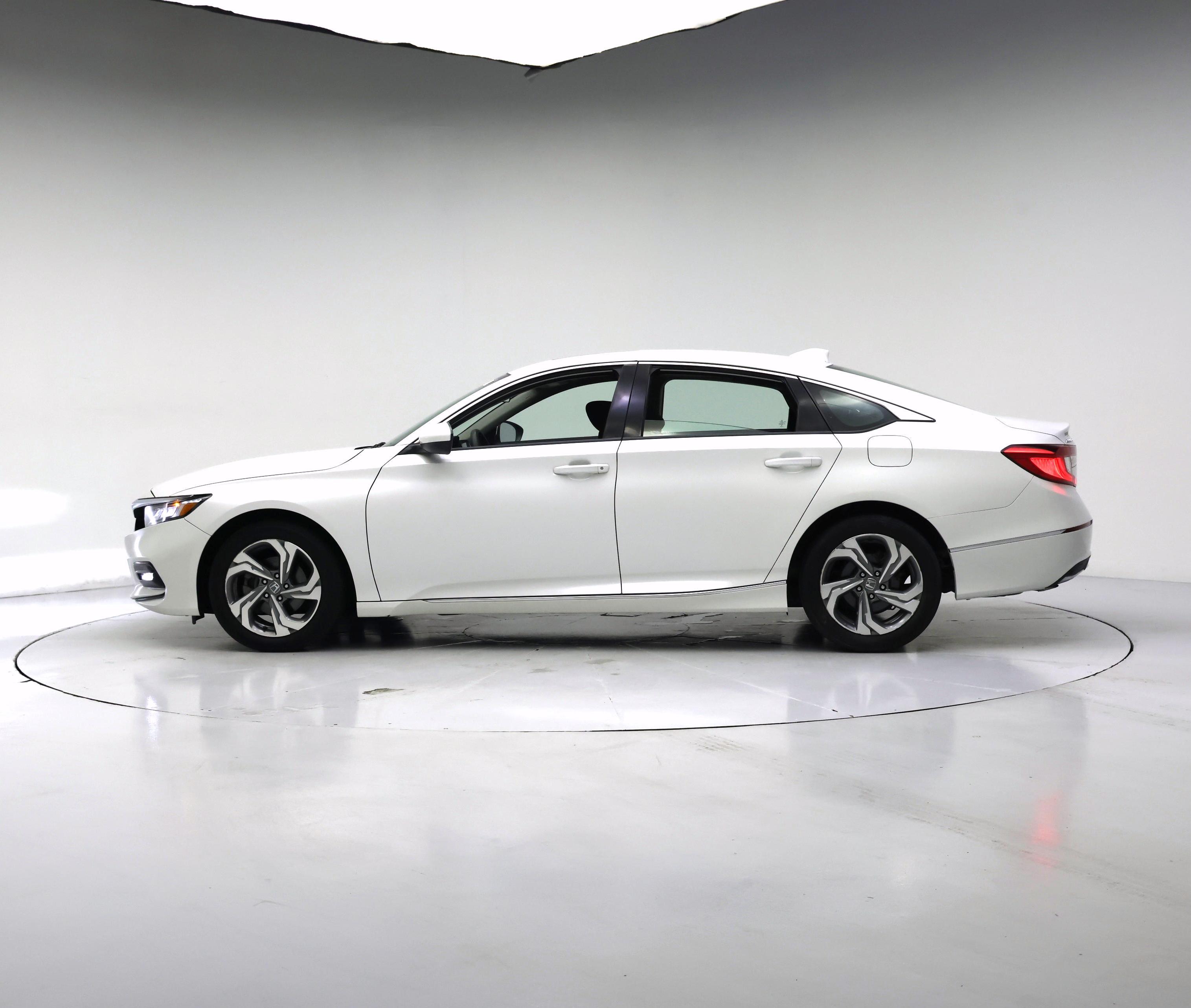 Thumbnail: 2020 Honda Accord - 3