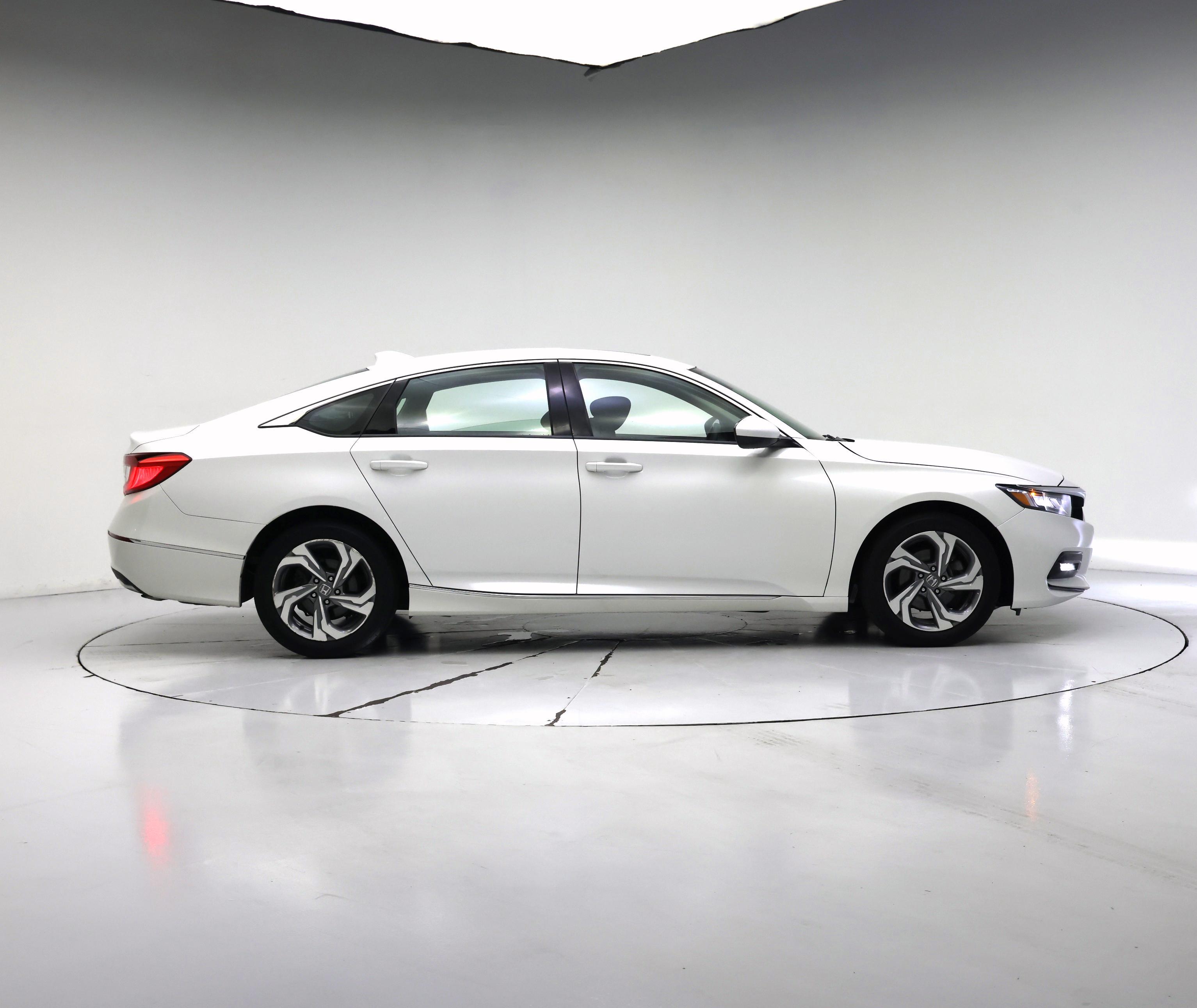 Thumbnail: 2020 Honda Accord - 7