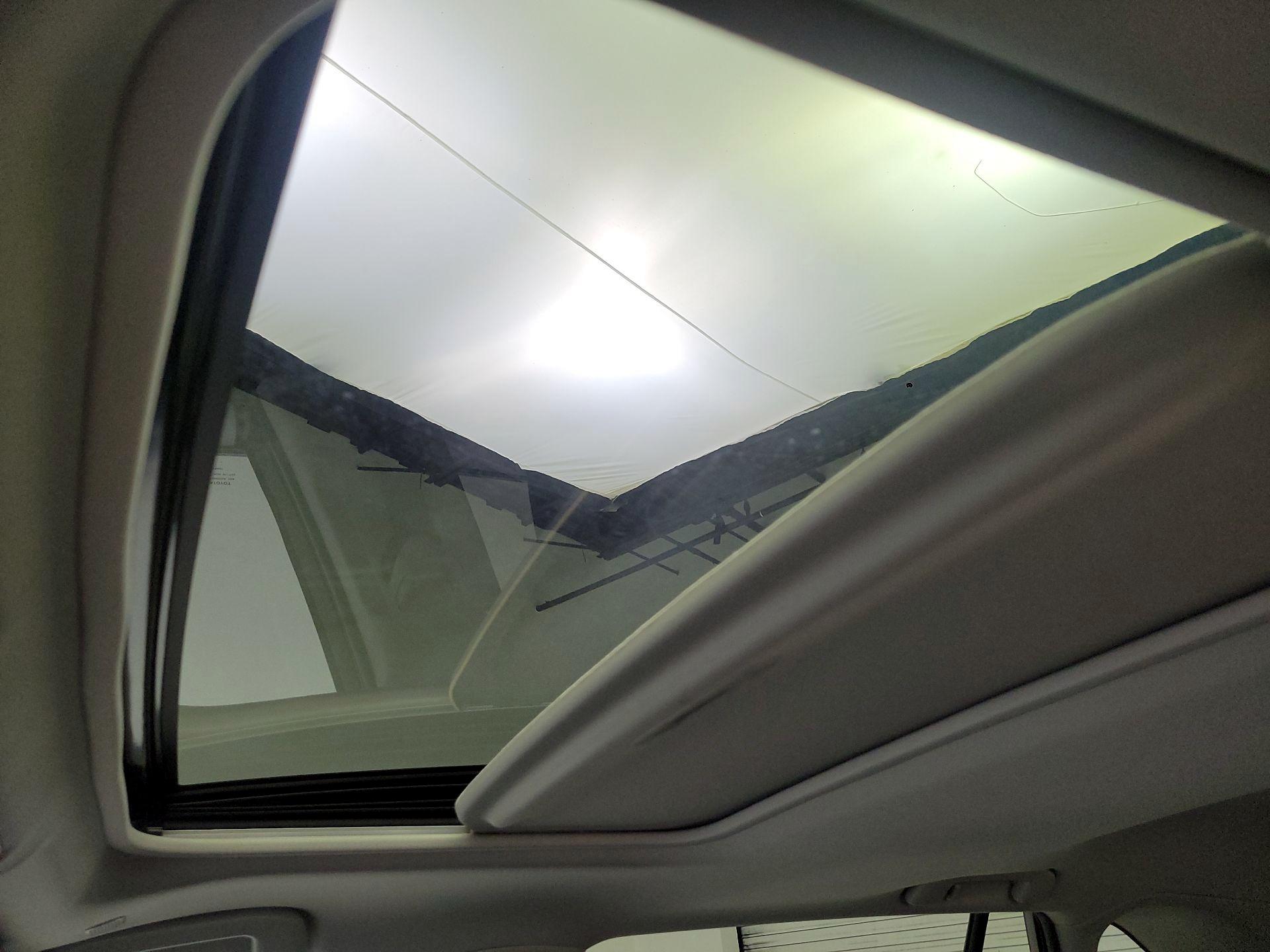 Thumbnail: 2023 Toyota RAV4 - 17