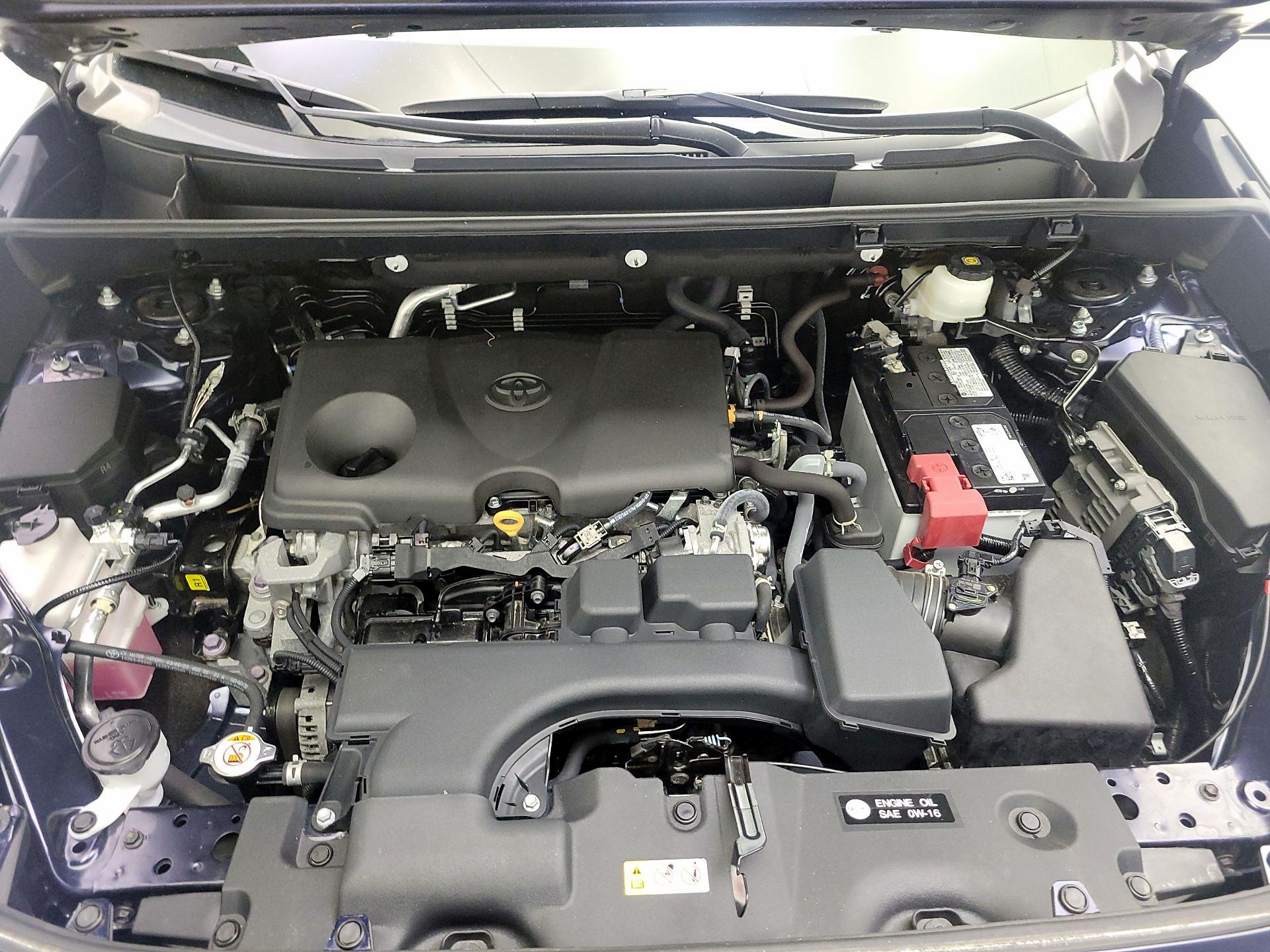 Thumbnail: 2023 Toyota RAV4 - 20